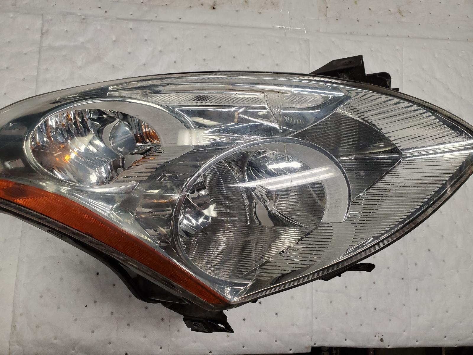 Headlight Assembly for Nissan vehicles