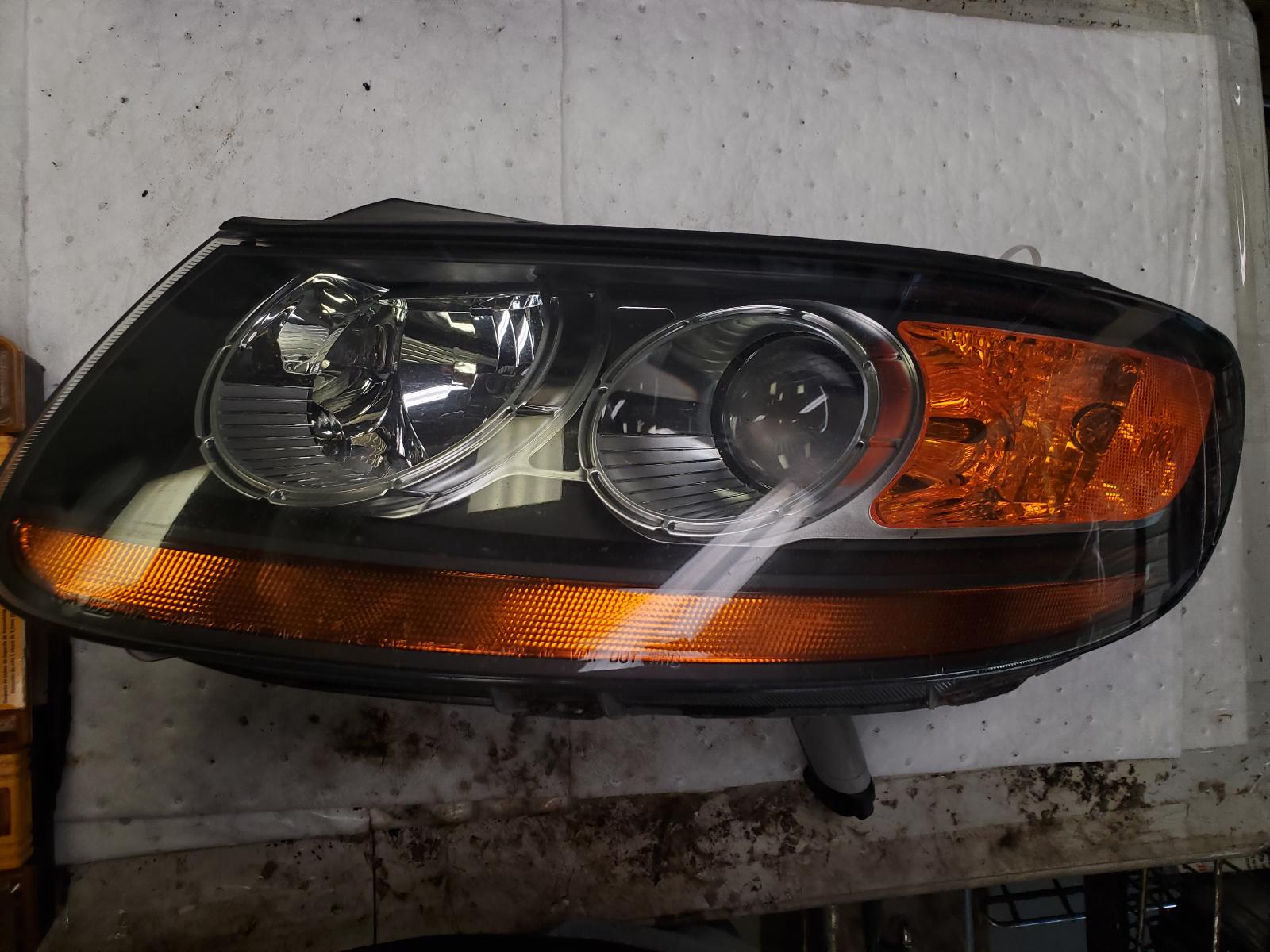 Headlight Assembly for Hyundai vehicles