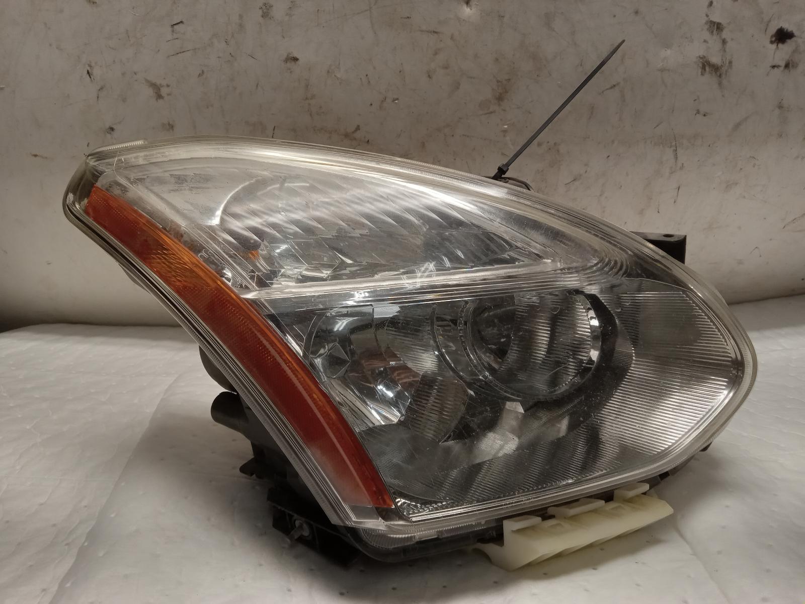 Headlight Assembly for Nissan vehicles