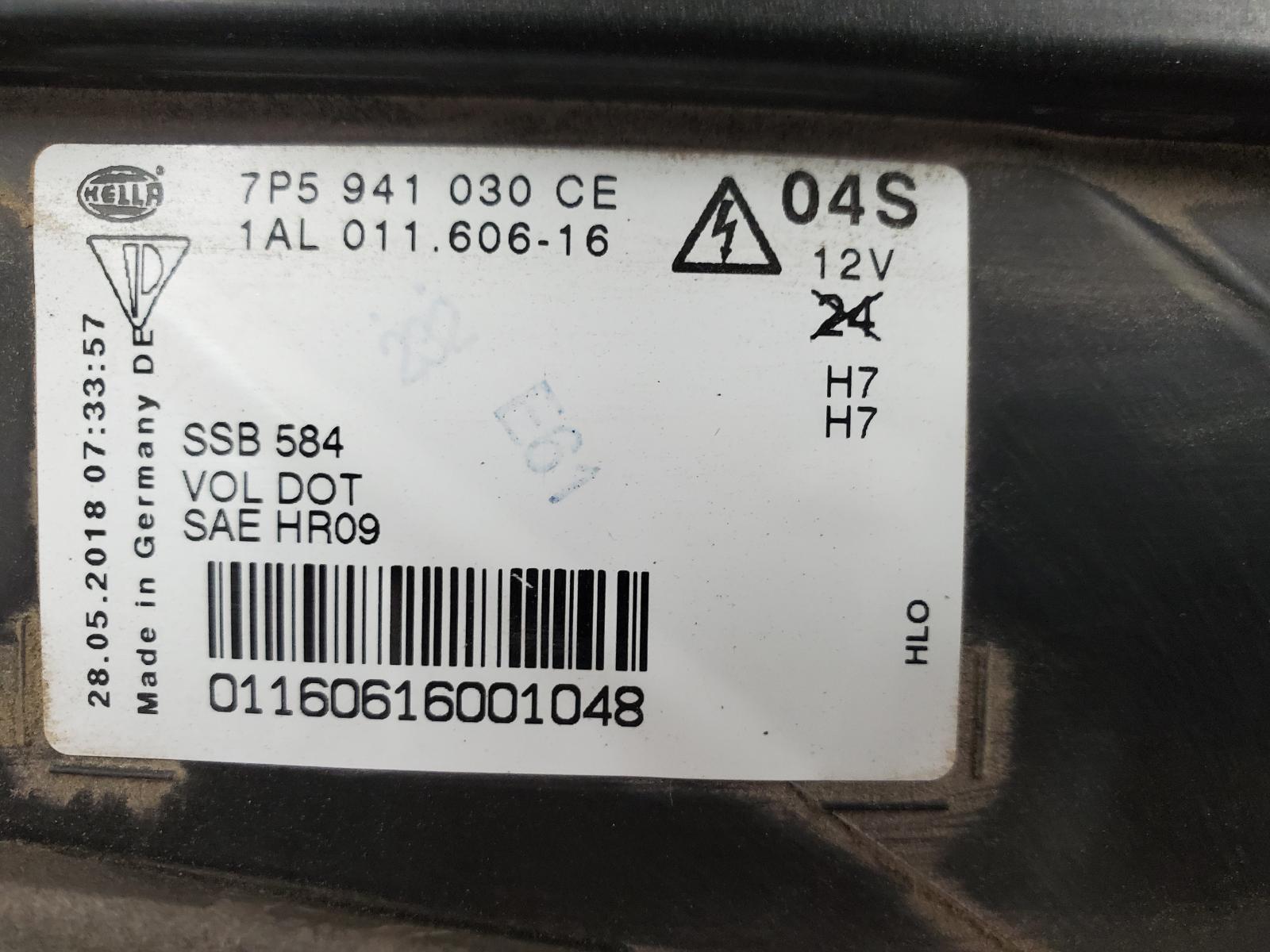 Headlight Assembly for Porsche vehicles