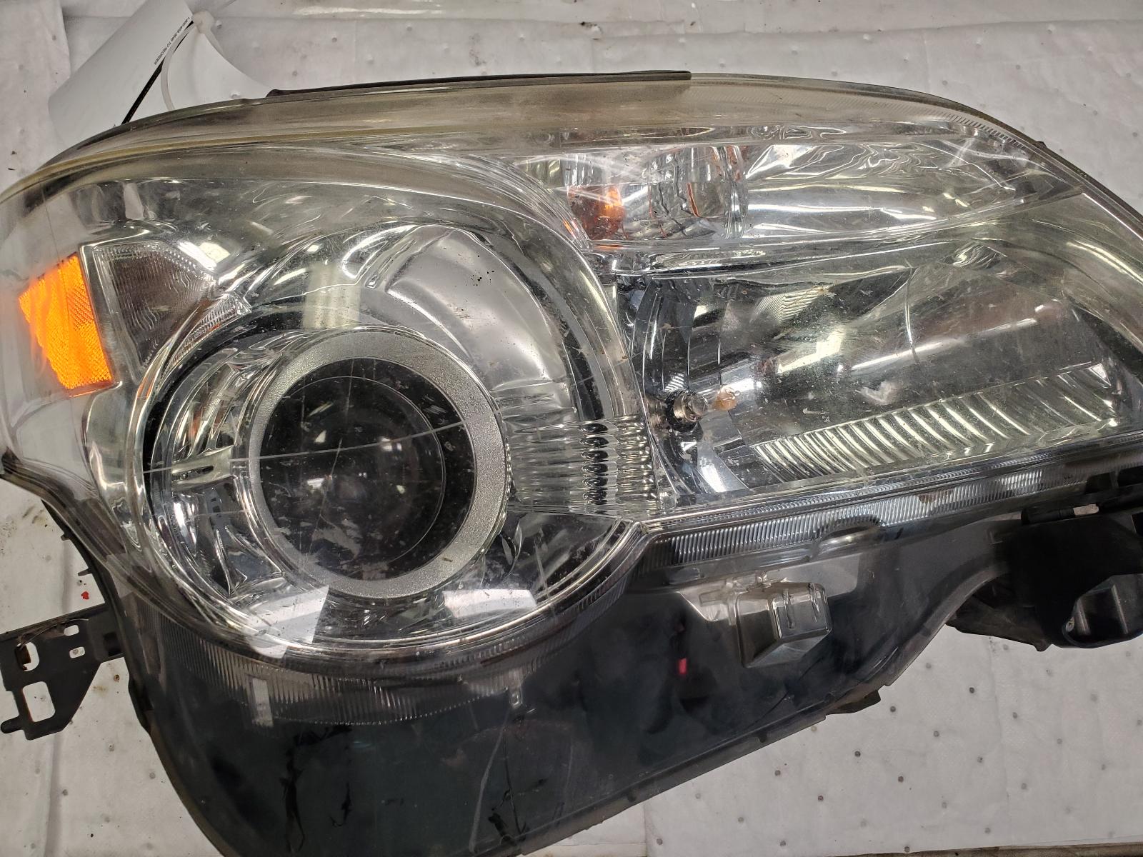 Headlight Assembly for Lexus vehicles