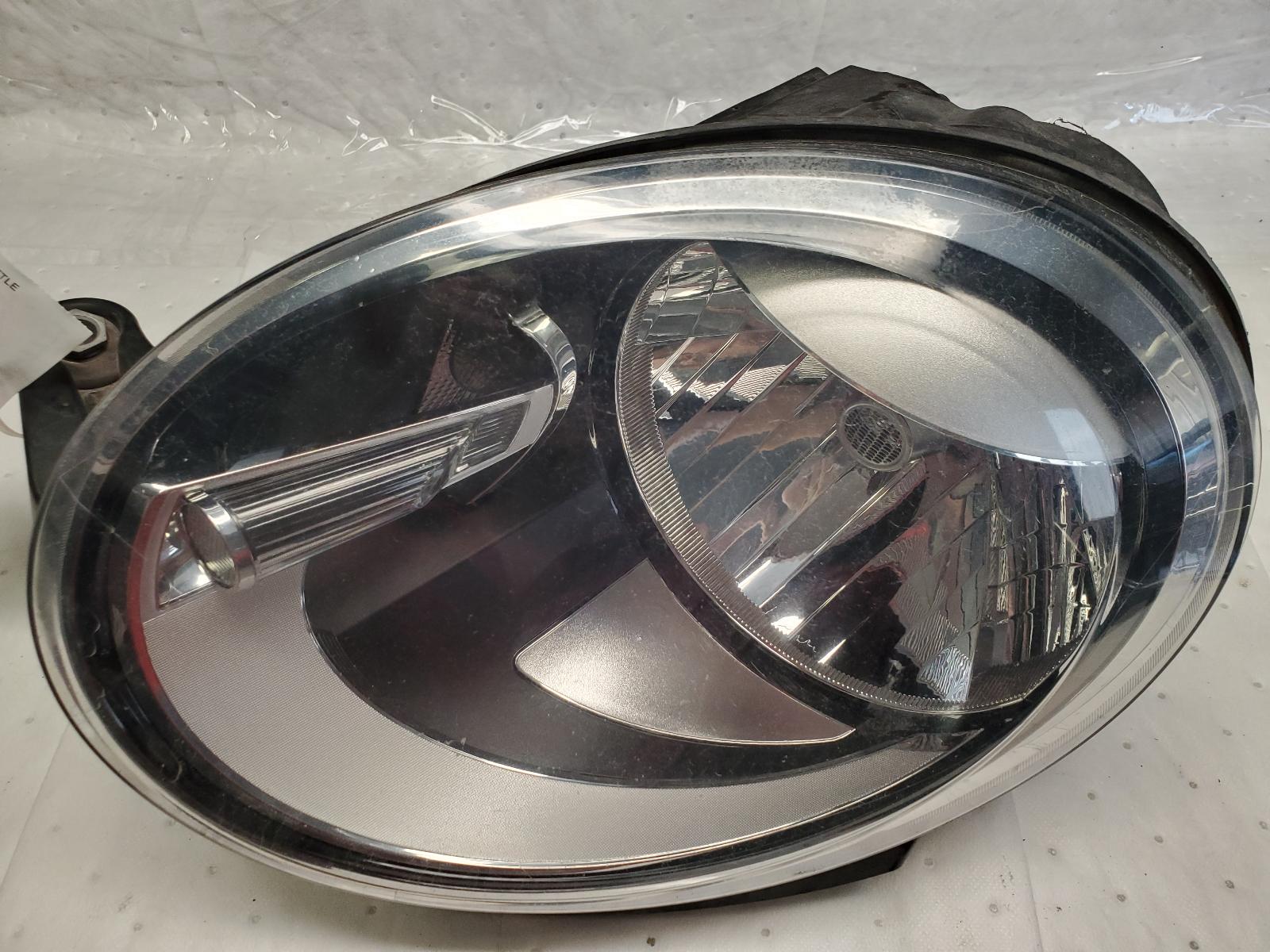 Headlight Assembly for Volkswagen vehicles