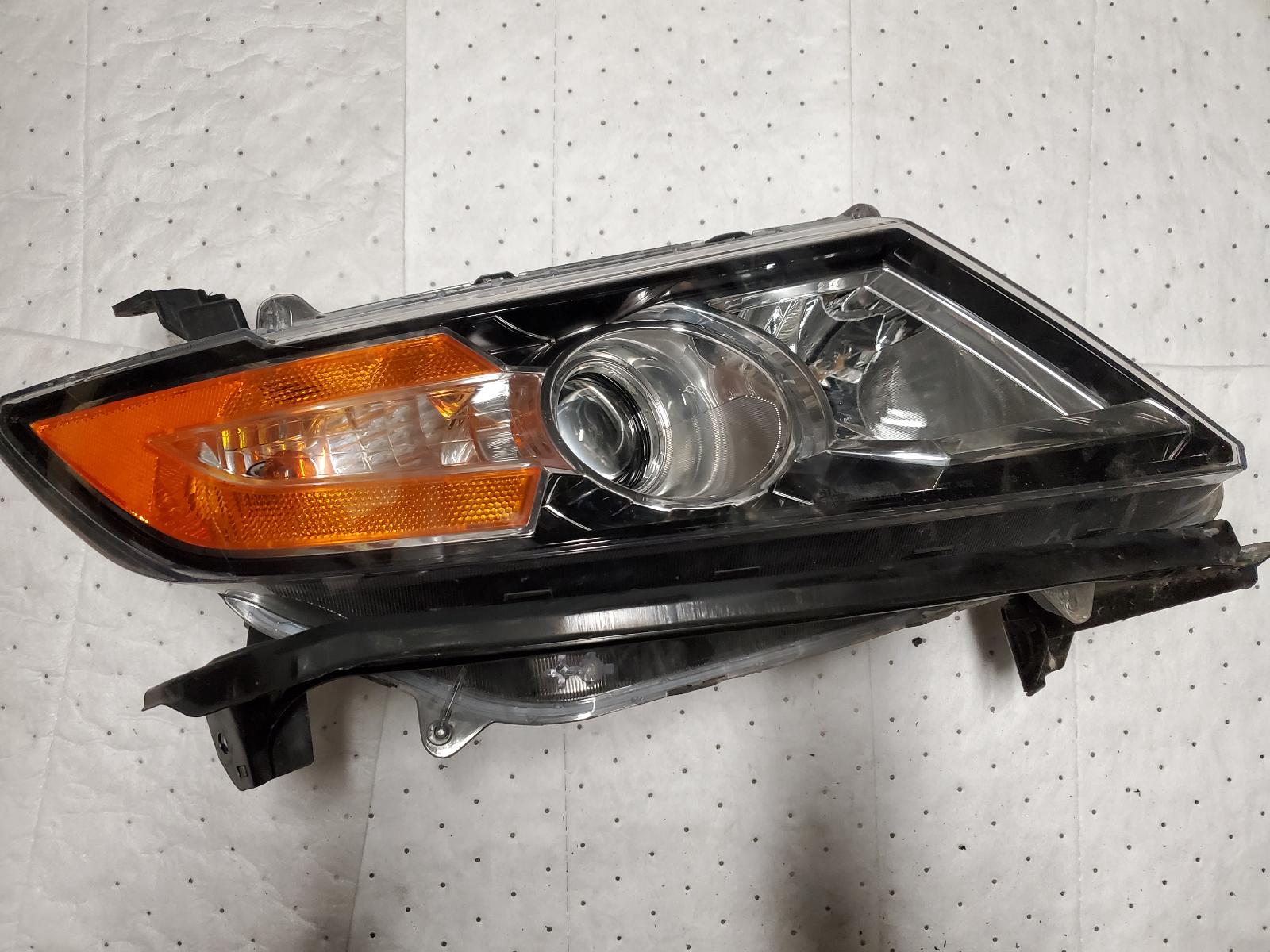 Headlight Assembly for Honda vehicles