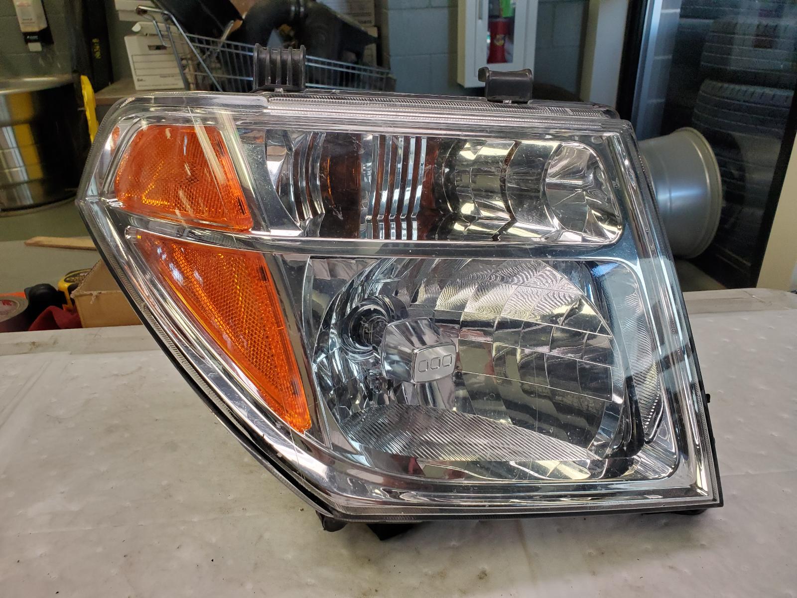 Headlight Assembly for Nissan vehicles
