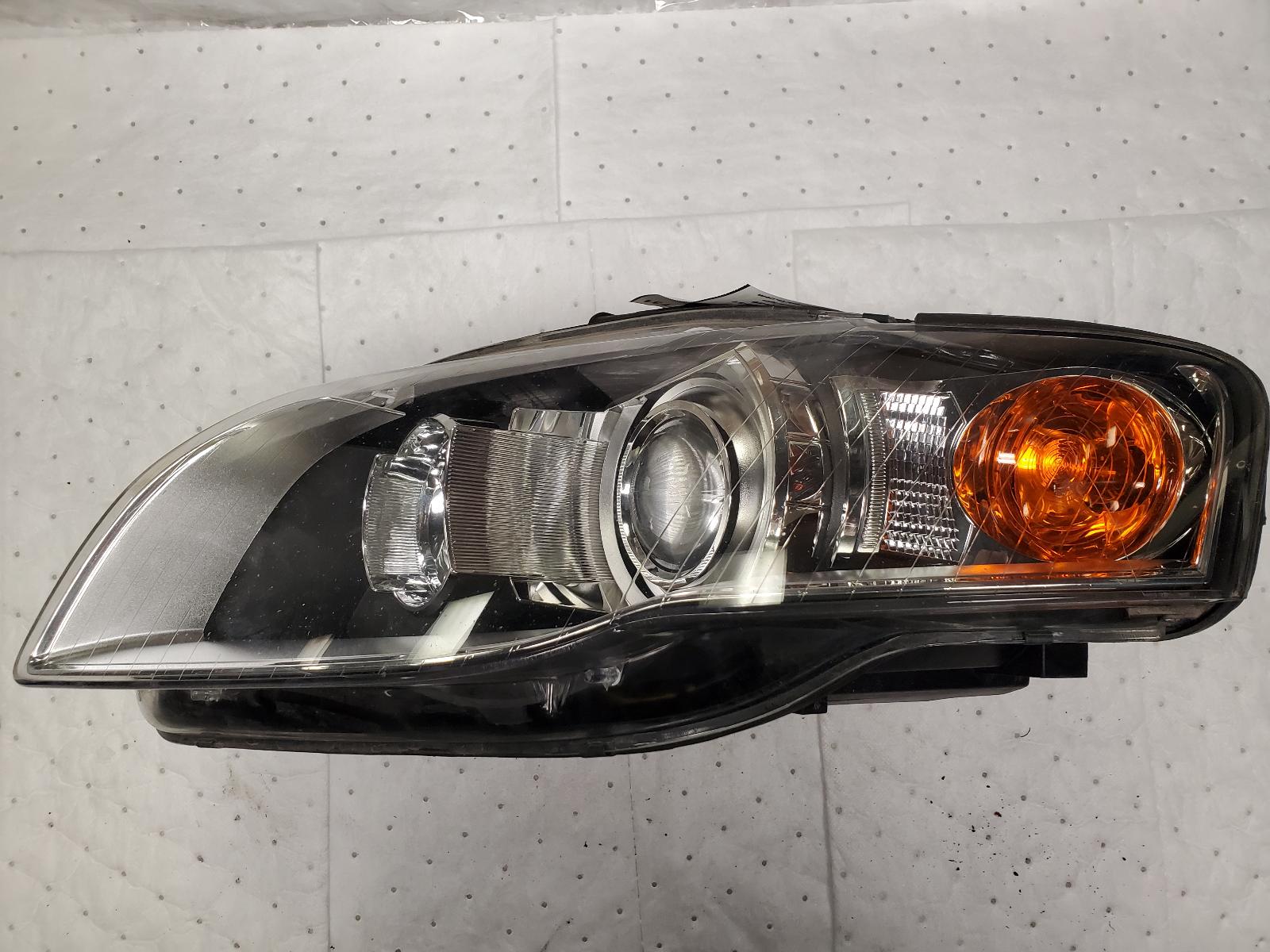 Headlight Assembly for Audi vehicles