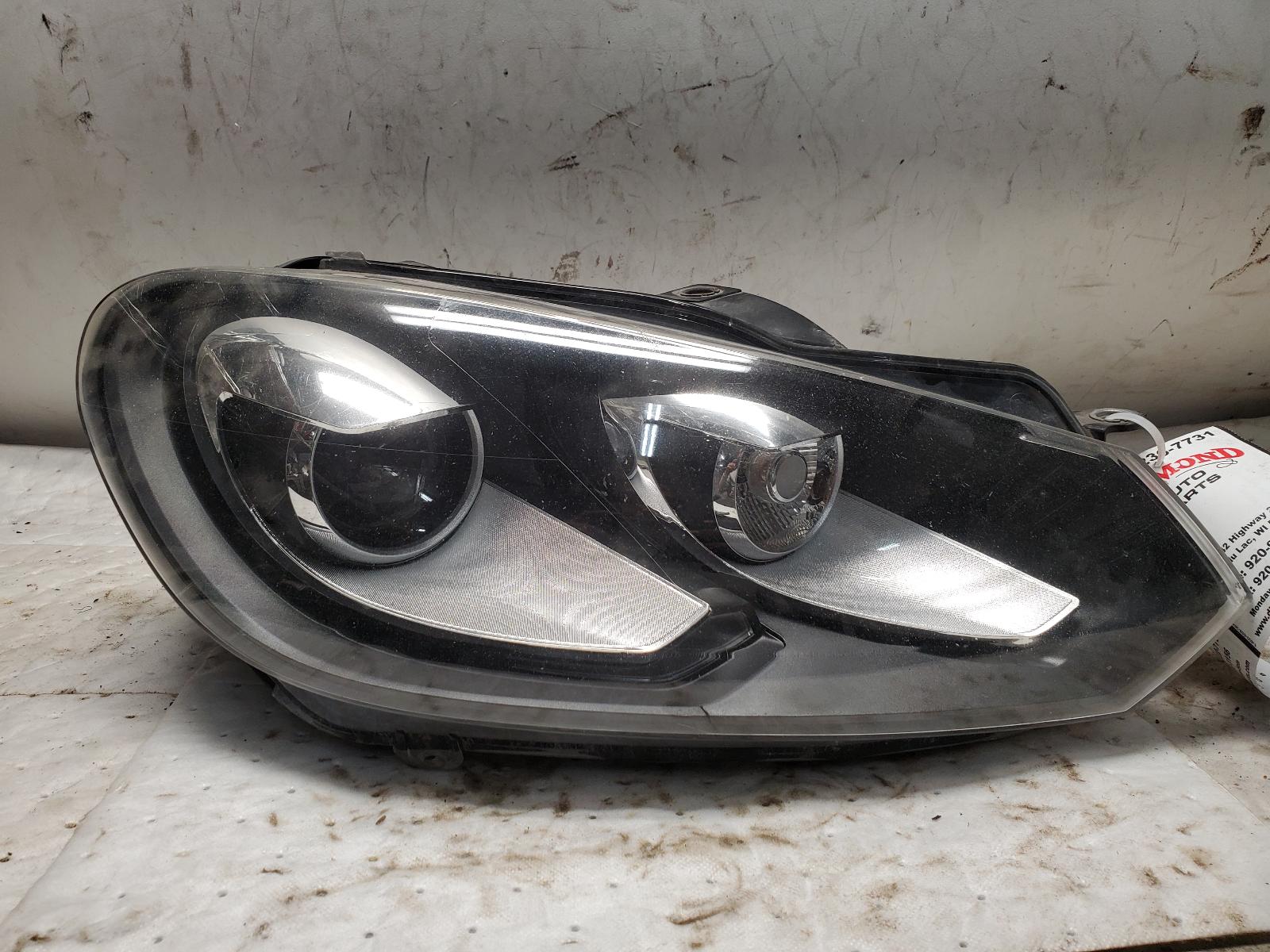 Headlight Assembly for Volkswagen vehicles