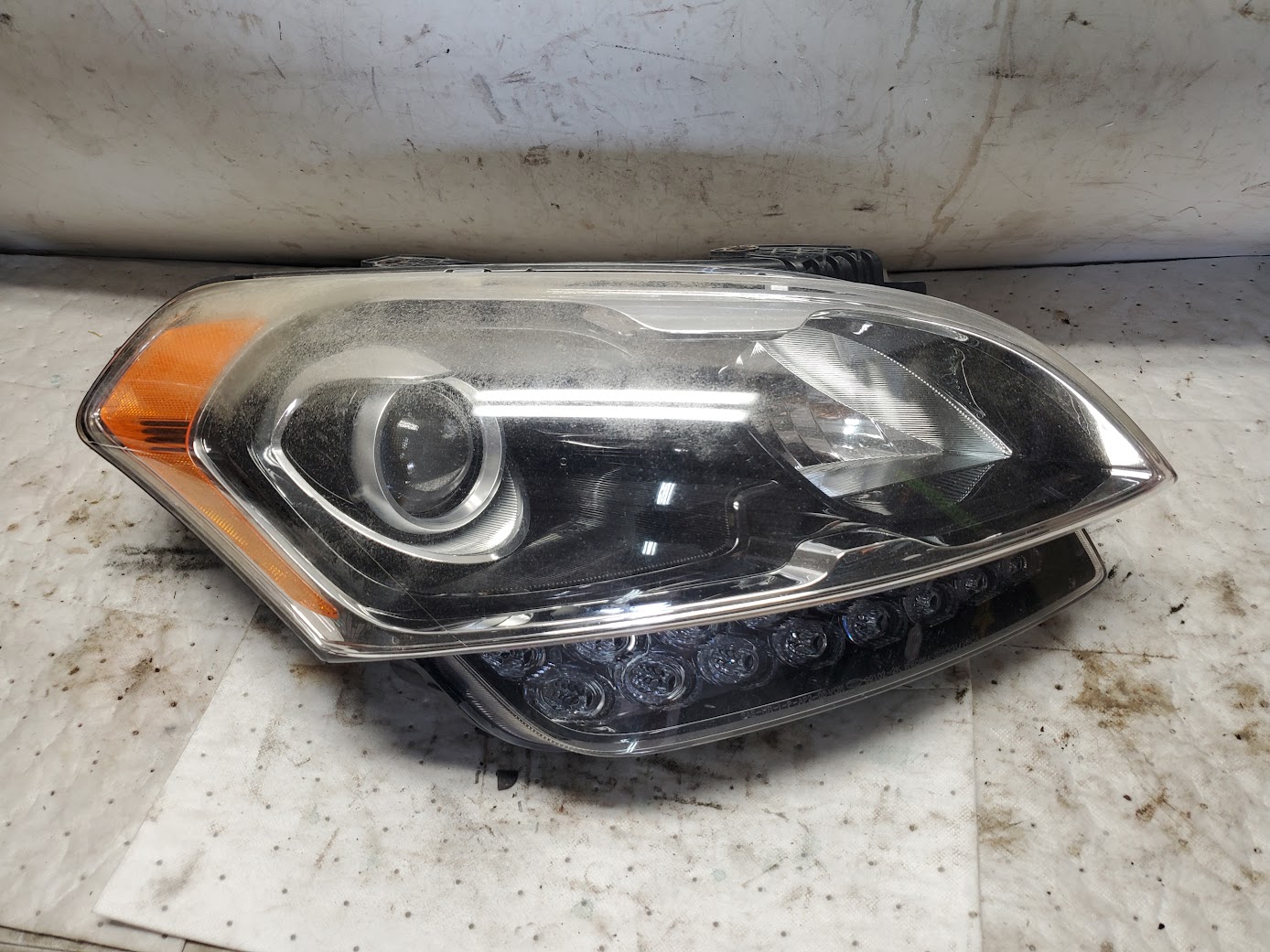 Headlight Assembly for Kia vehicles