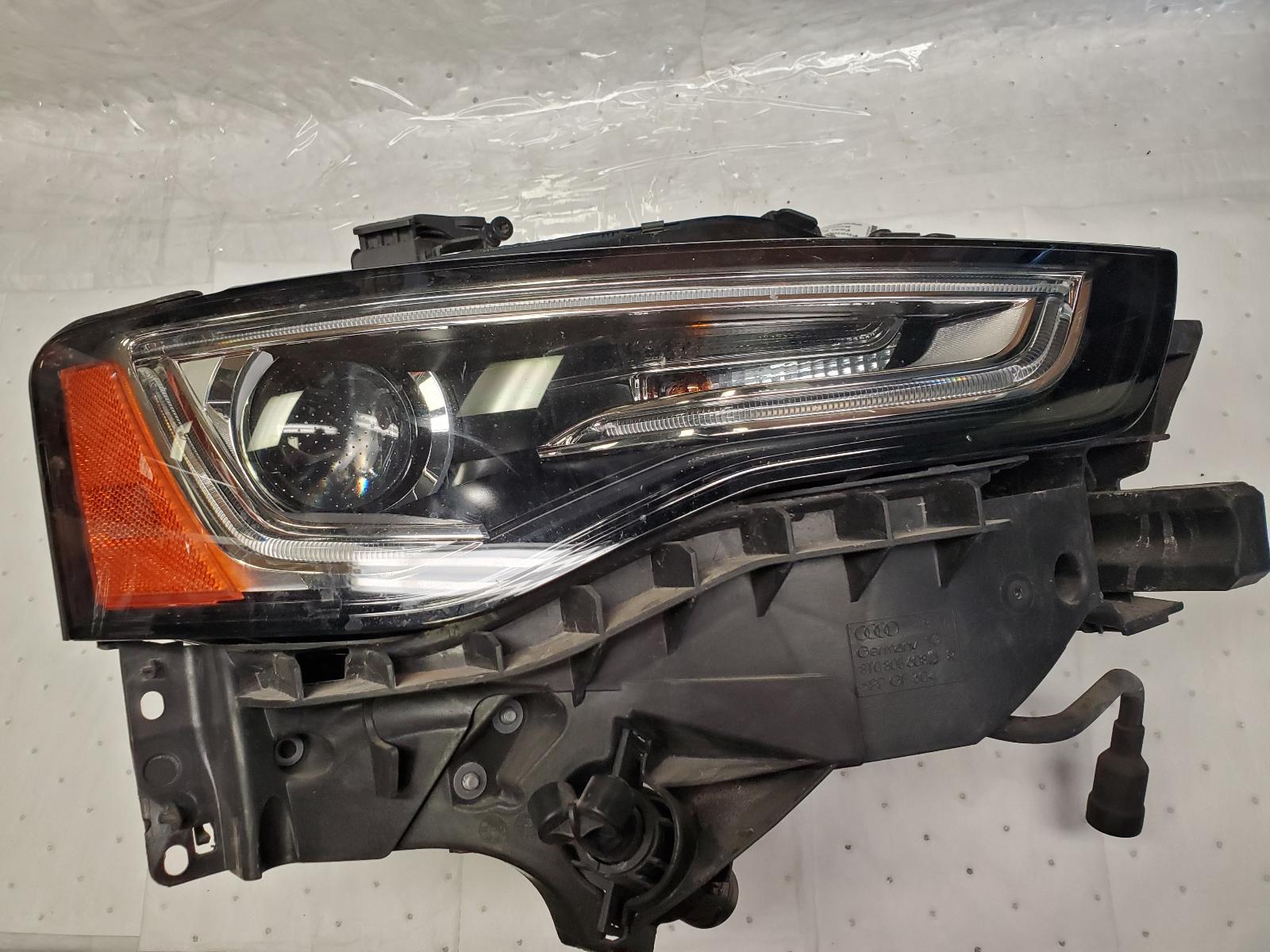 Headlight Assembly for Audi vehicles