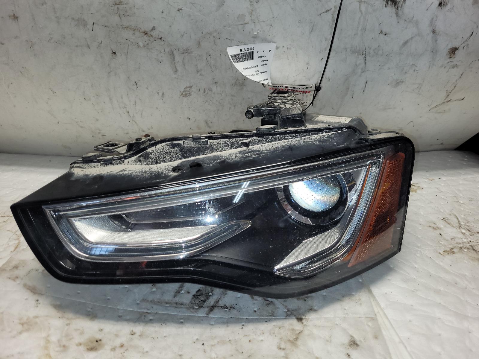 Headlight Assembly for Audi vehicles