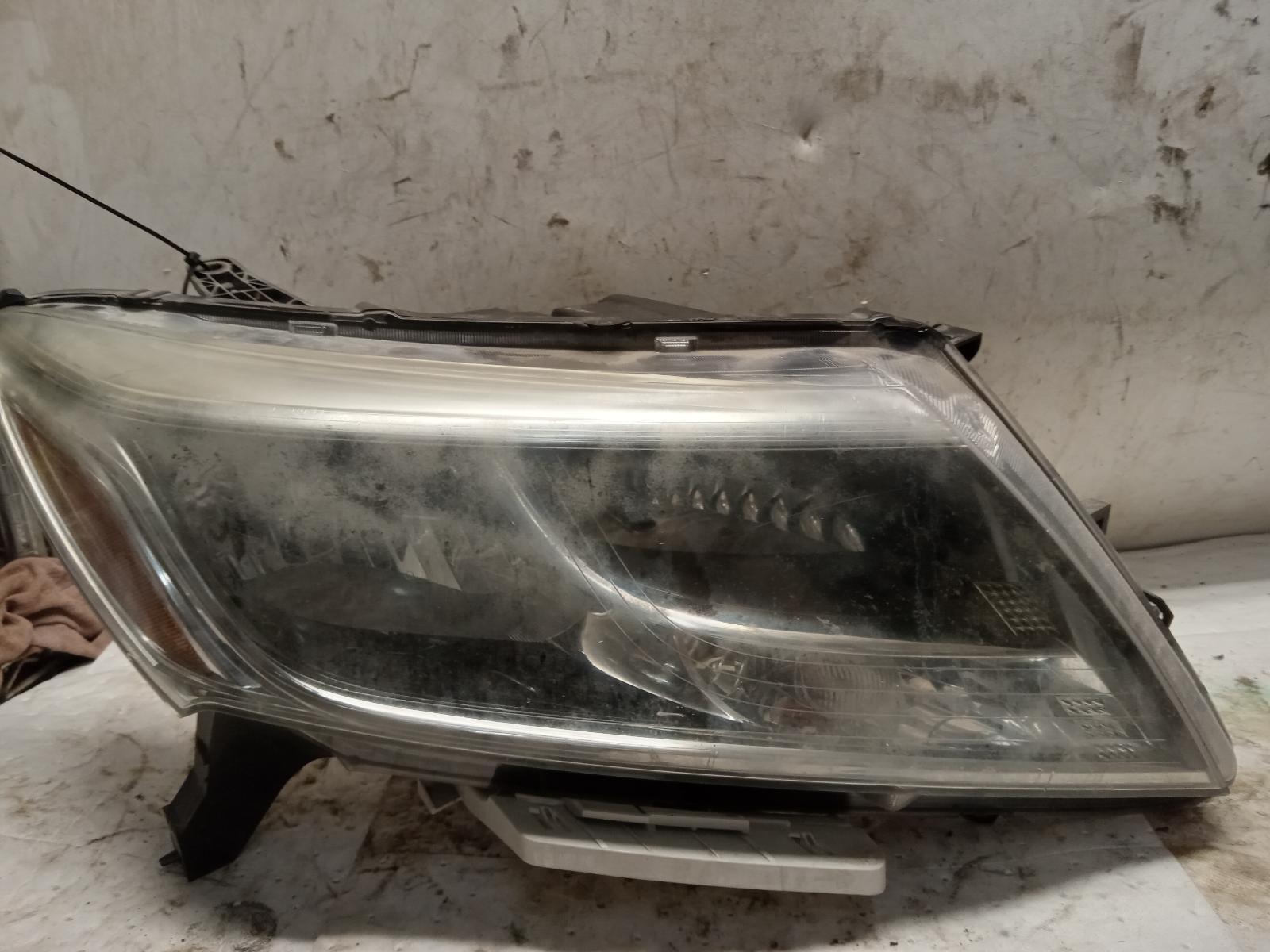 Headlight Assembly for Nissan vehicles