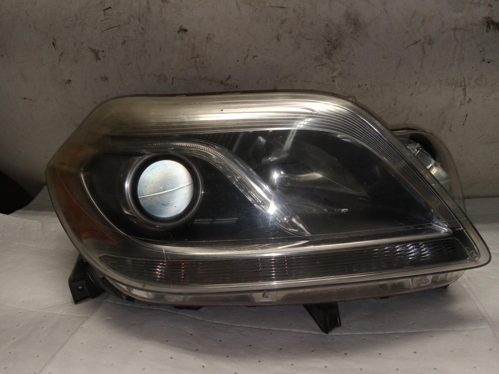 Headlight Assembly for Mercedes-Benz vehicles