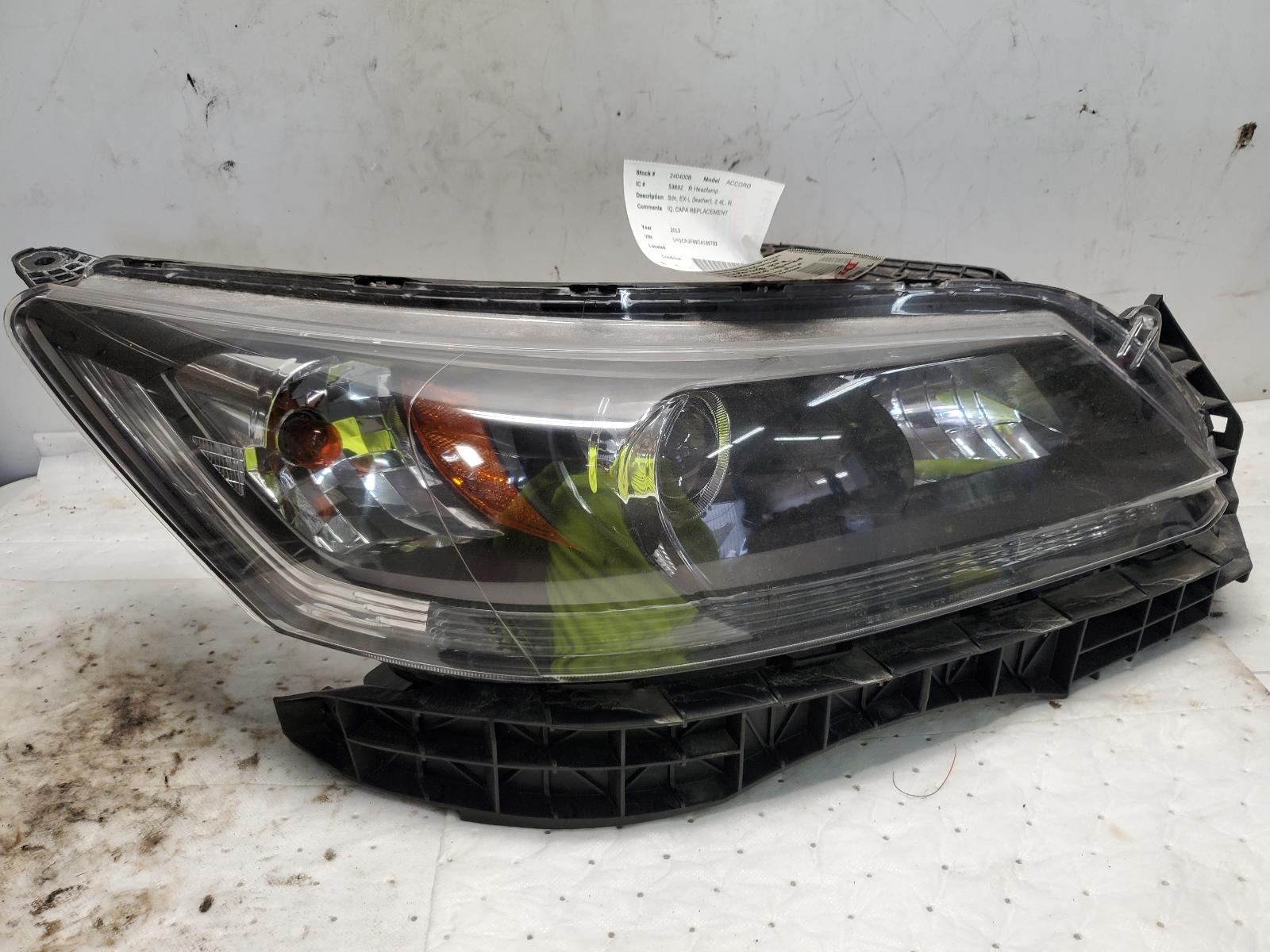 Headlight Assembly for Honda vehicles