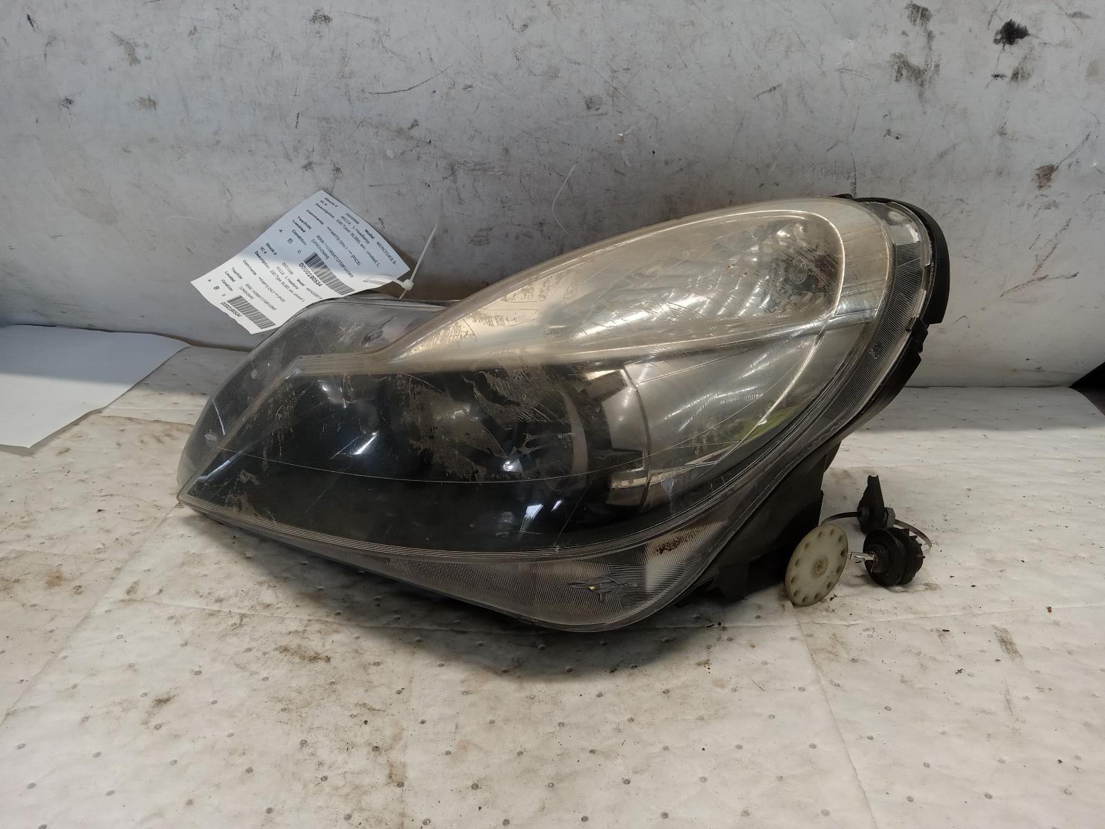 Headlight Assembly for Mercedes-Benz vehicles