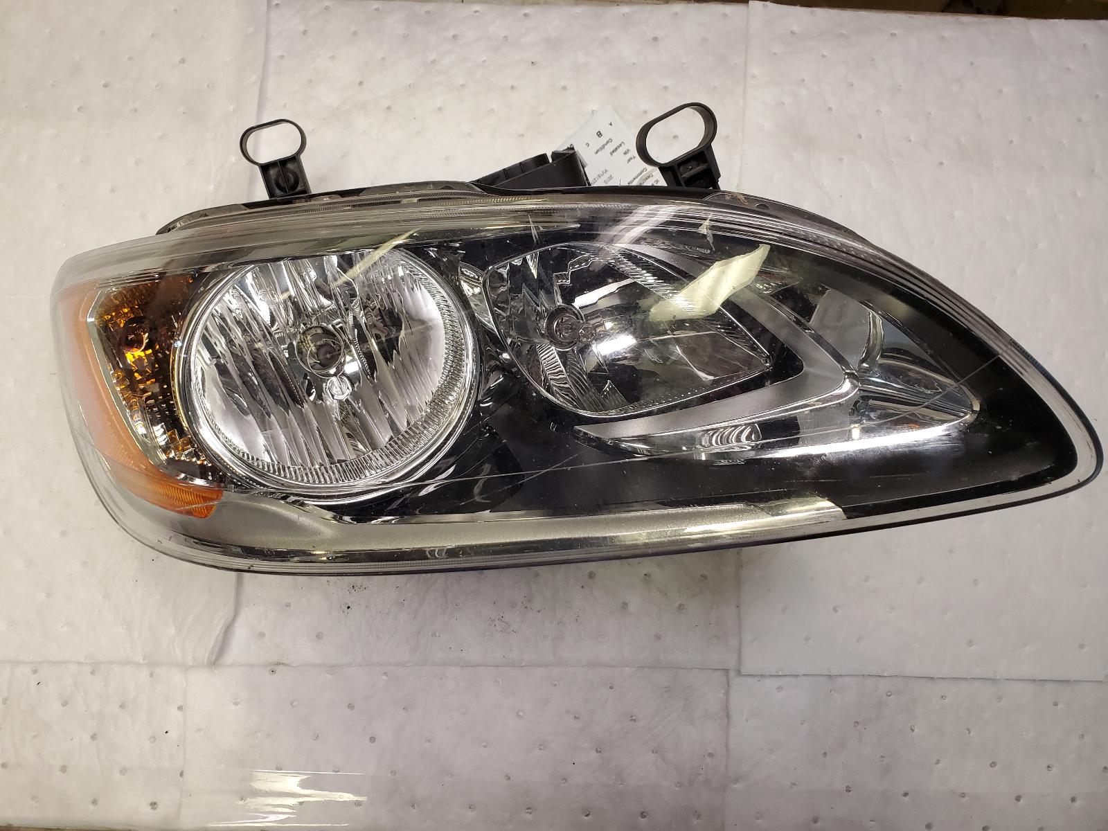 Headlight Assembly for Volvo vehicles