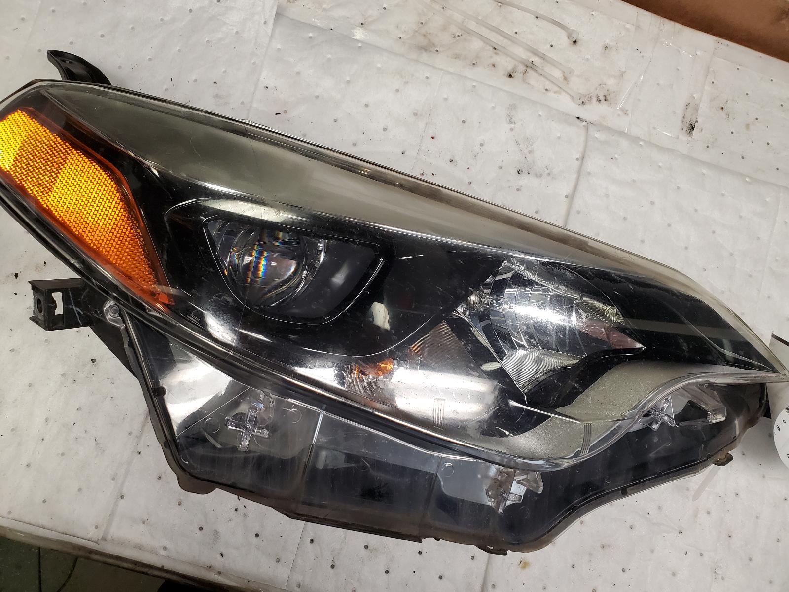 Headlight Assembly for Toyota vehicles