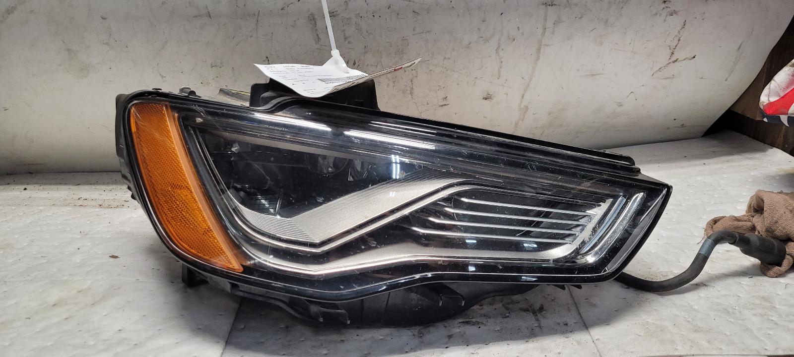 Headlight Assembly for Audi vehicles