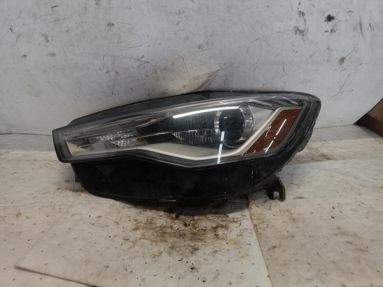 Headlight Assembly for Audi vehicles