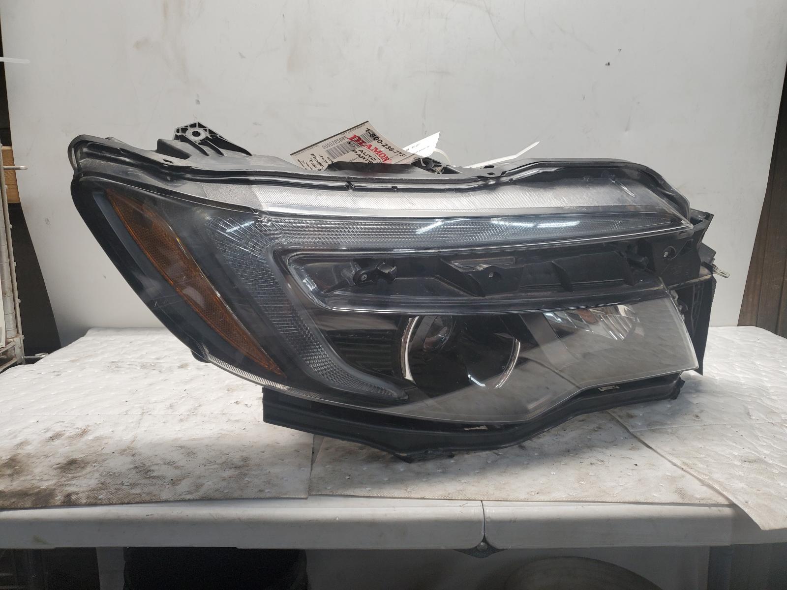 Headlight Assembly for Honda vehicles