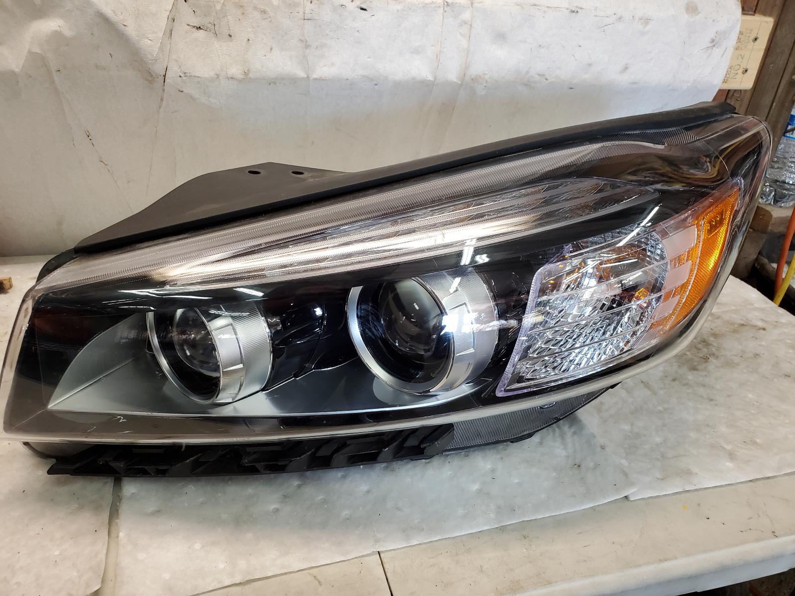 Headlight Assembly for Kia vehicles