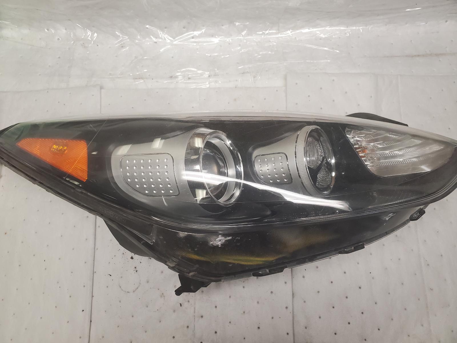 Headlight Assembly for Kia vehicles