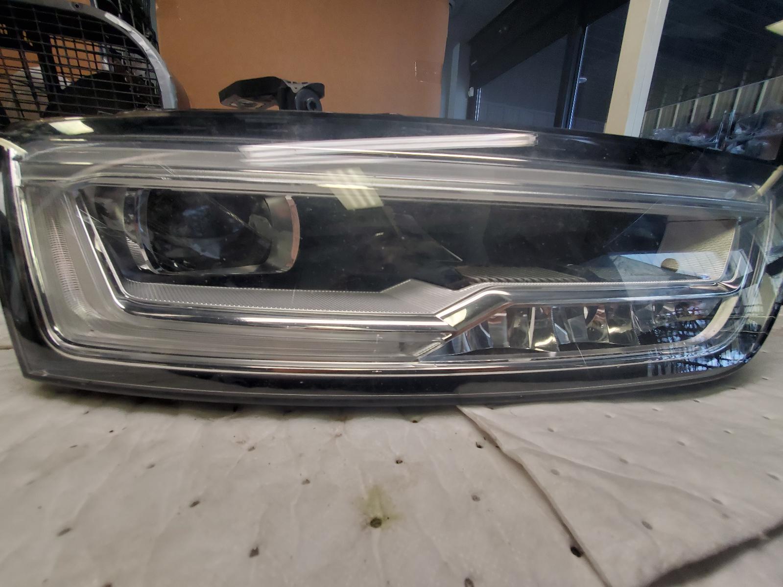 Headlight Assembly for Audi vehicles