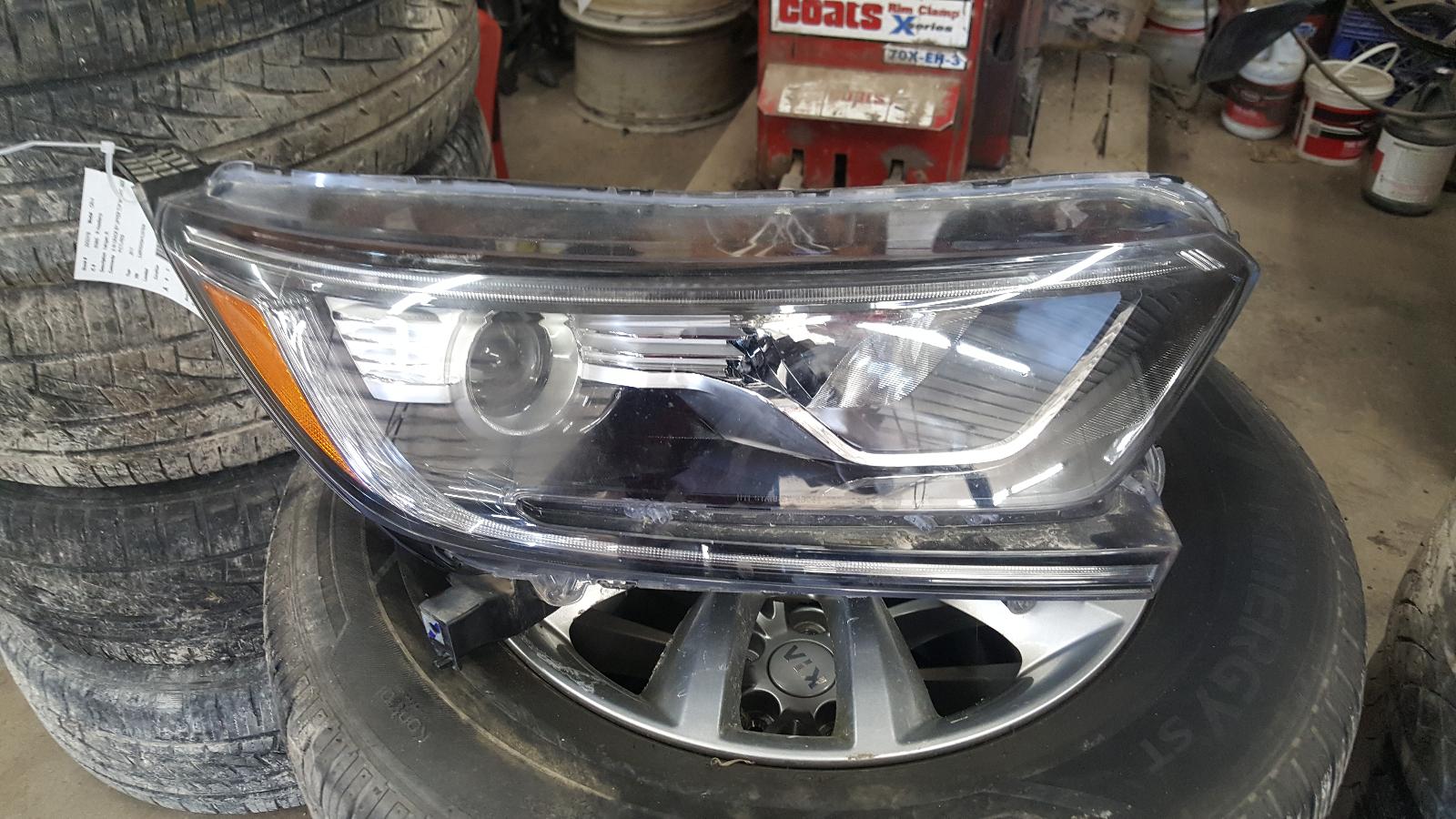 Headlight Assembly for Honda vehicles