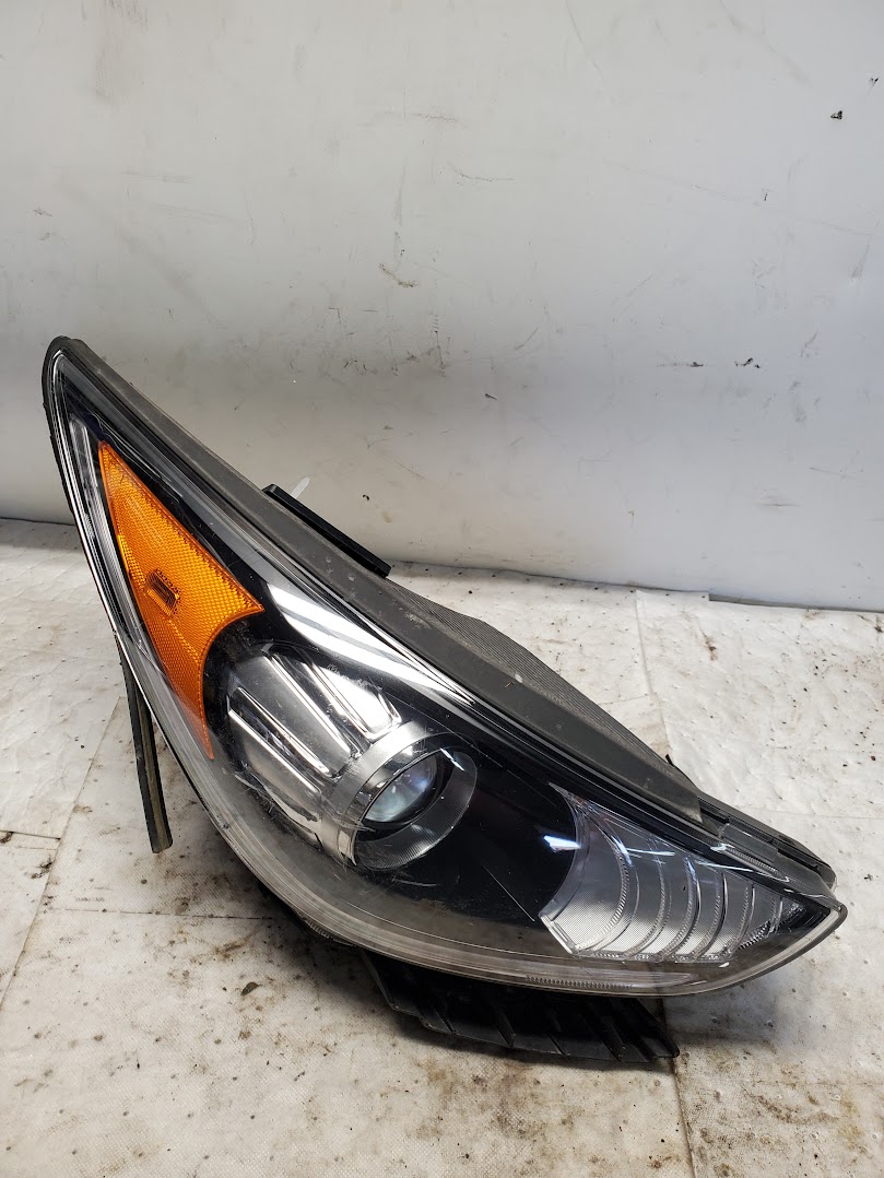 Headlight Assembly for Kia vehicles