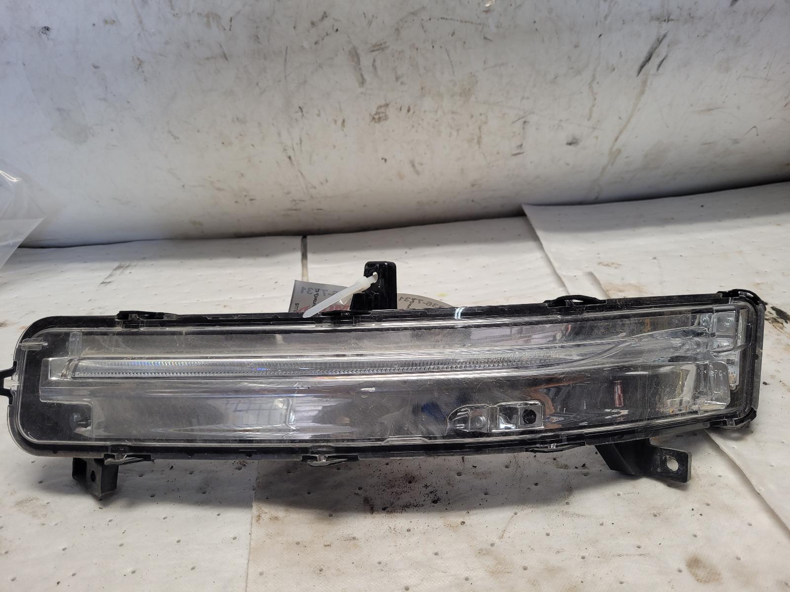 Front Lamp for Lincoln vehicles