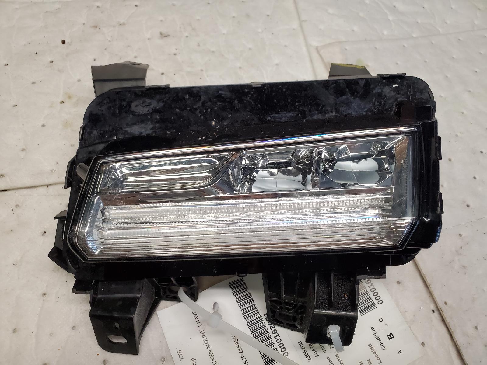 Front Lamp for Cadillac vehicles