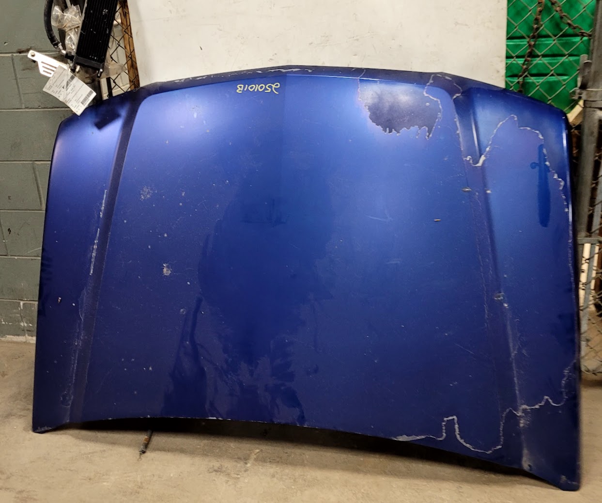 Hood for Chevrolet vehicles
