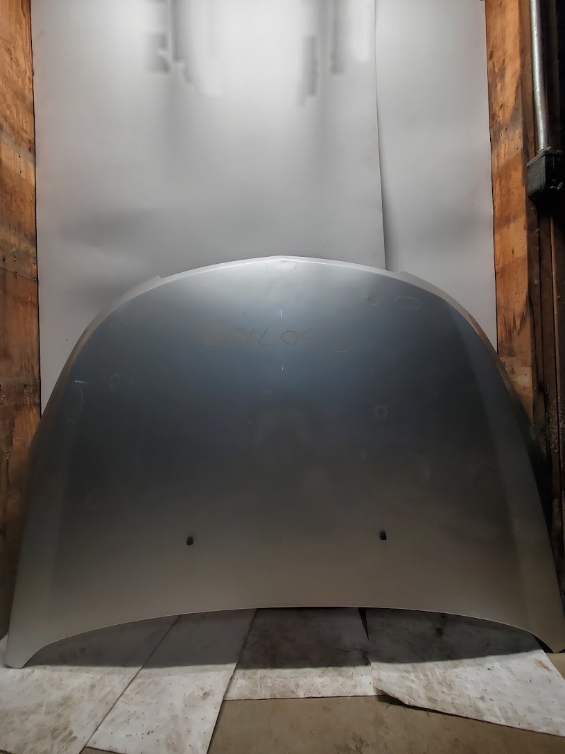Hood for Chevrolet vehicles