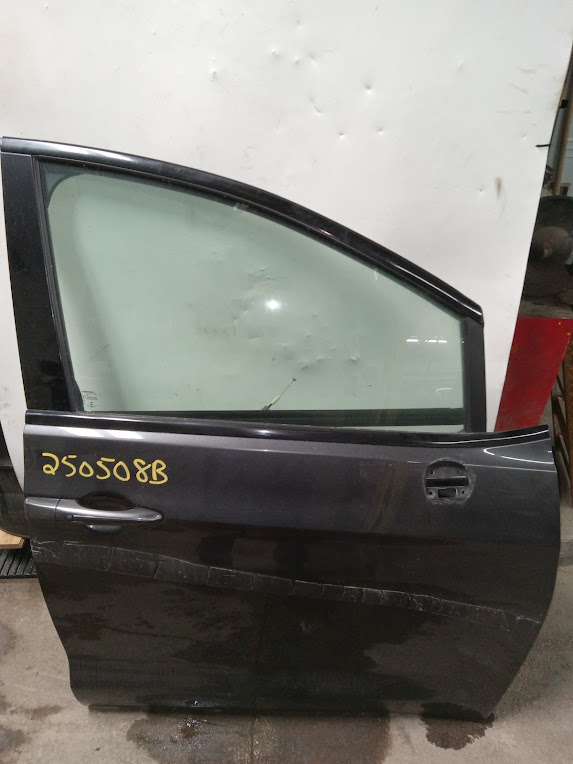 Front Door Assembly for Chrysler vehicles