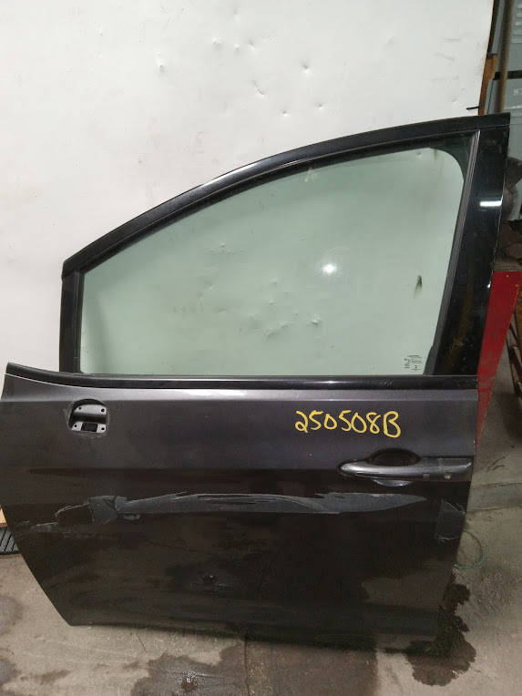 Front Door Assembly for Chrysler vehicles