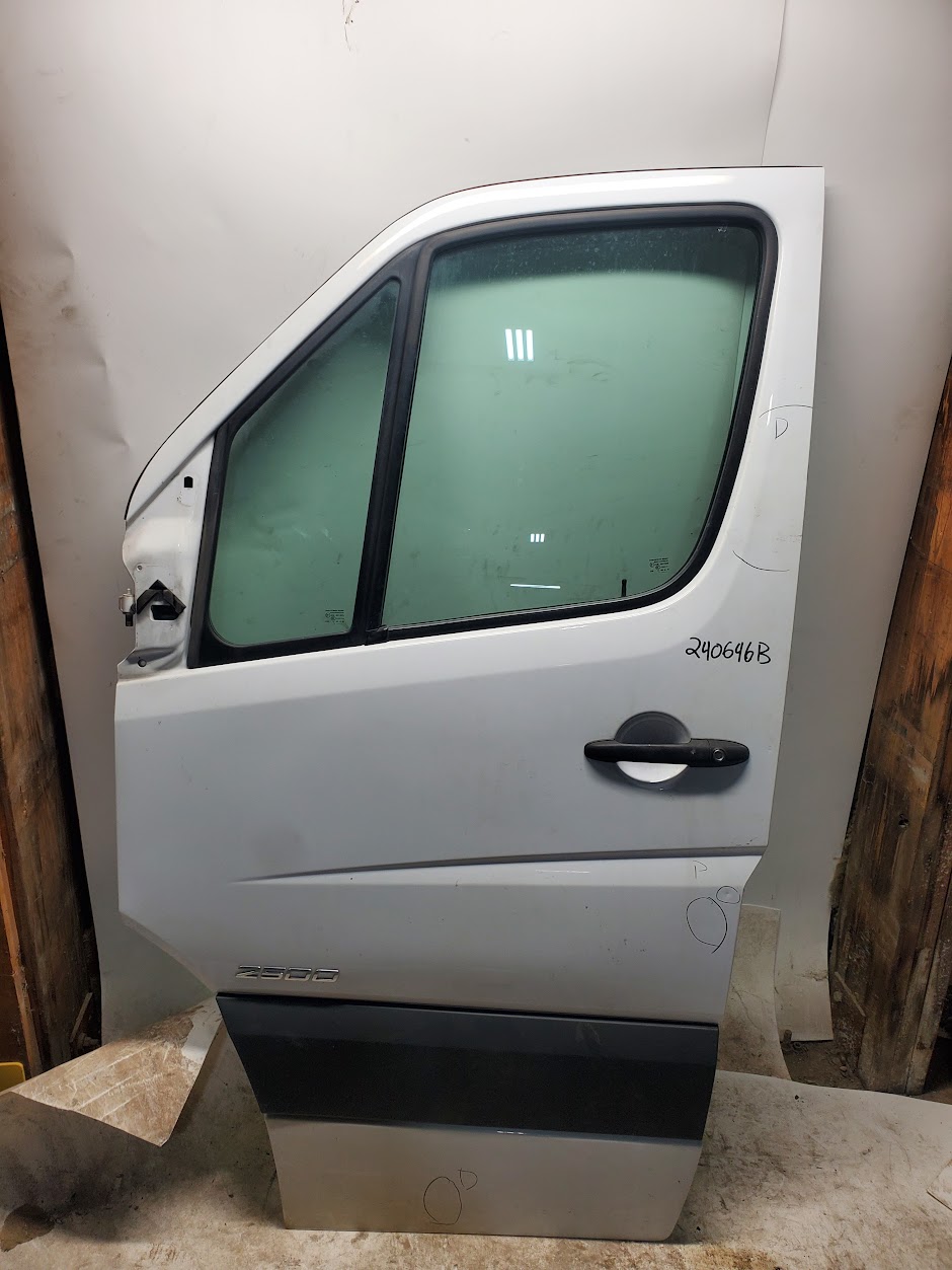 Front Door Assembly for Mercedes-Benz vehicles