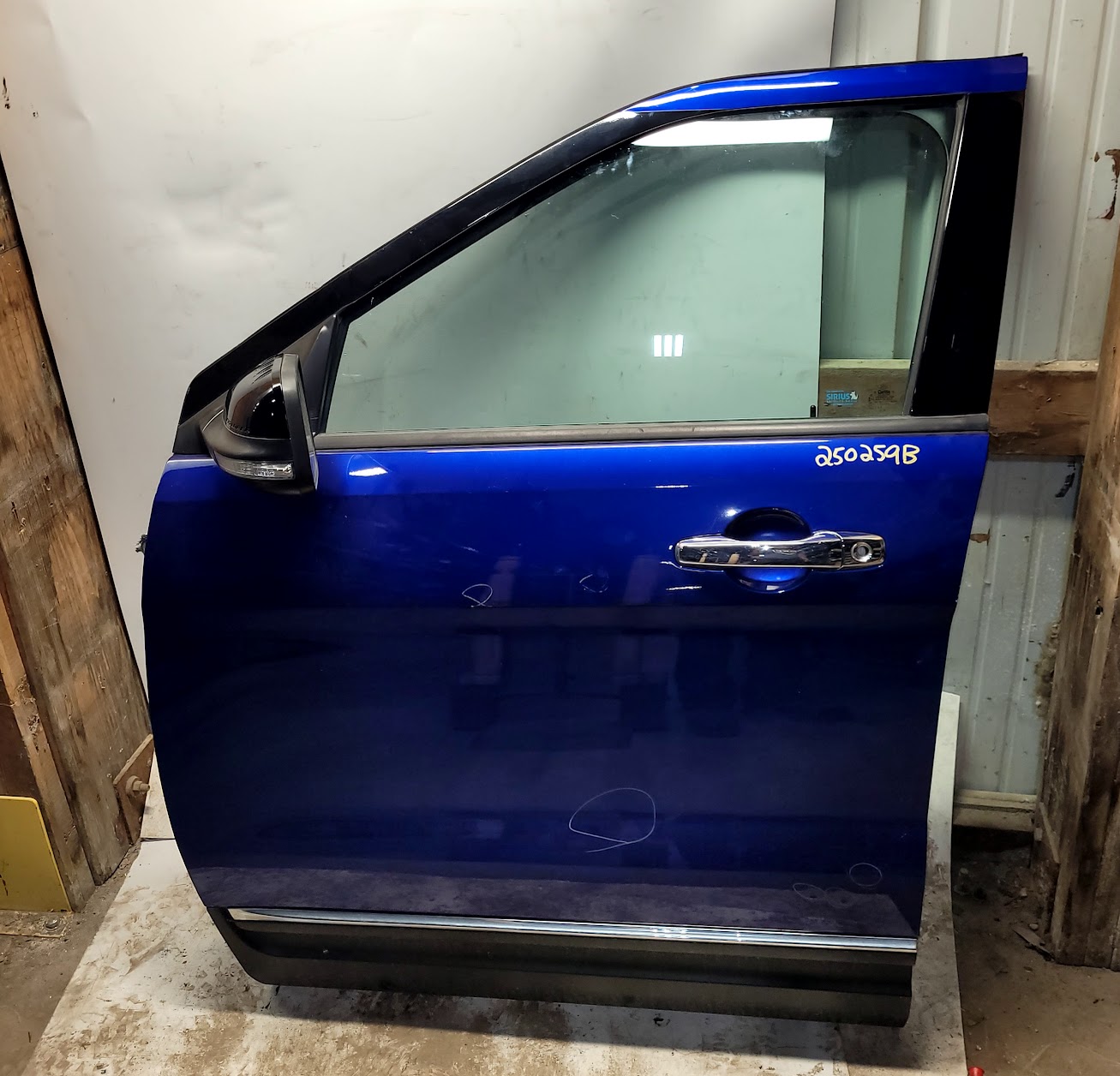 Front Door Assembly for Ford vehicles