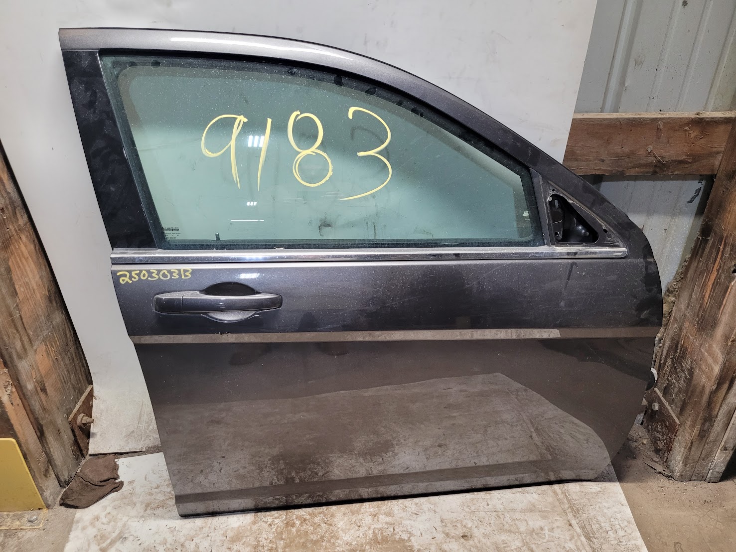 Front Door Assembly for Chrysler vehicles