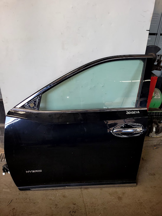 Front Door Assembly for Nissan vehicles