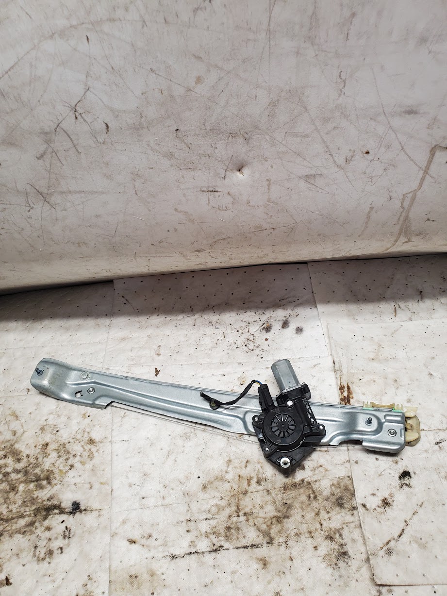Front Door Window Regulator for Bmw vehicles