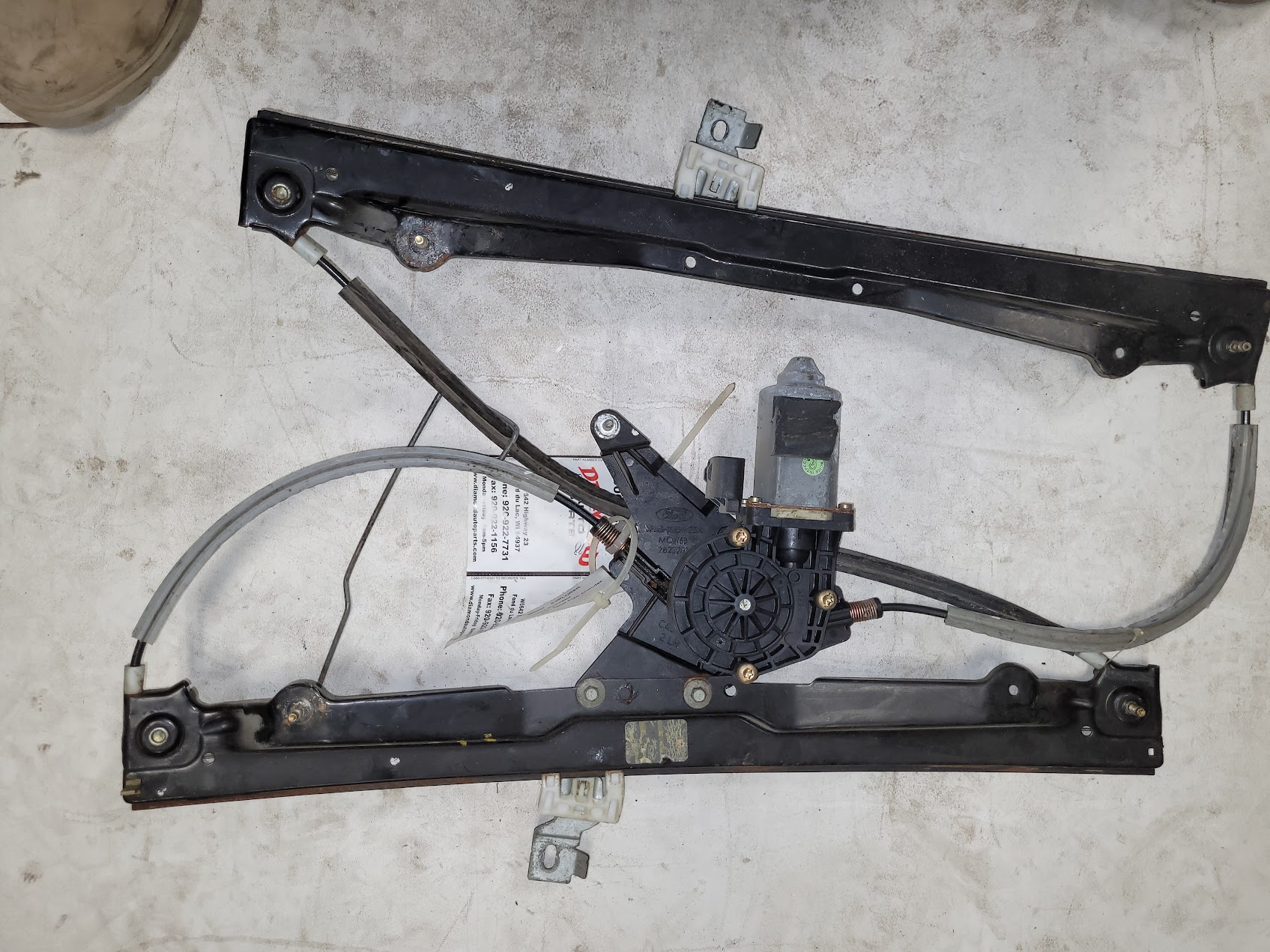 Front Door Window Regulator for Ford and Mercury vehicles