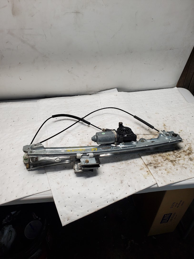 Front Door Window Regulator for Cadillac, Chevrolet and GMC vehicles