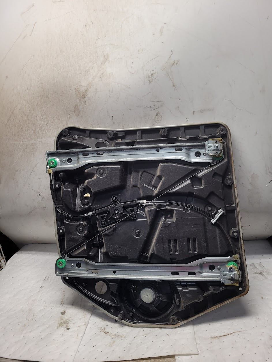 Front Door Window Regulator for Mercedes-Benz vehicles