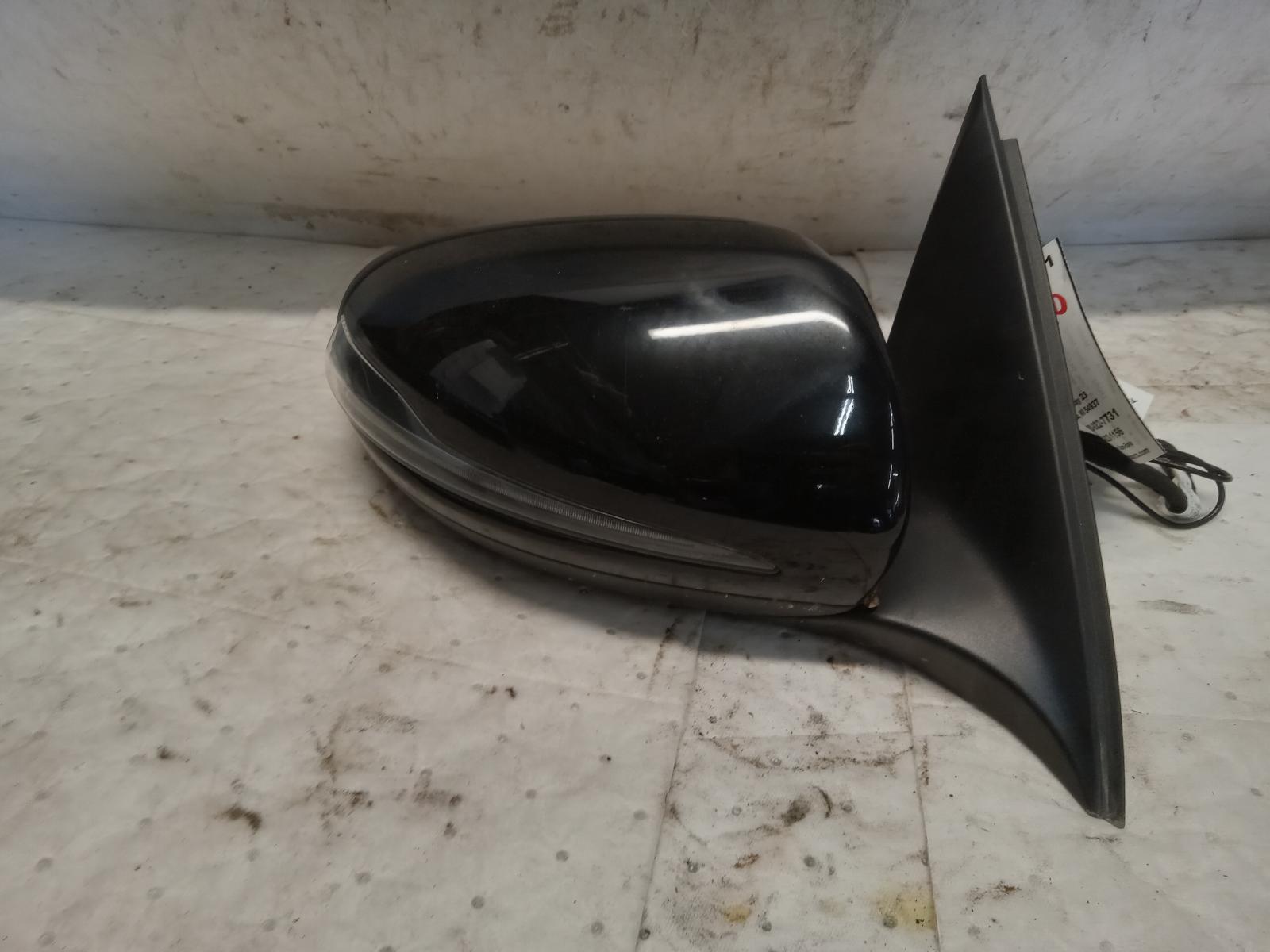 Side View Mirror for Mercedes-Benz vehicles