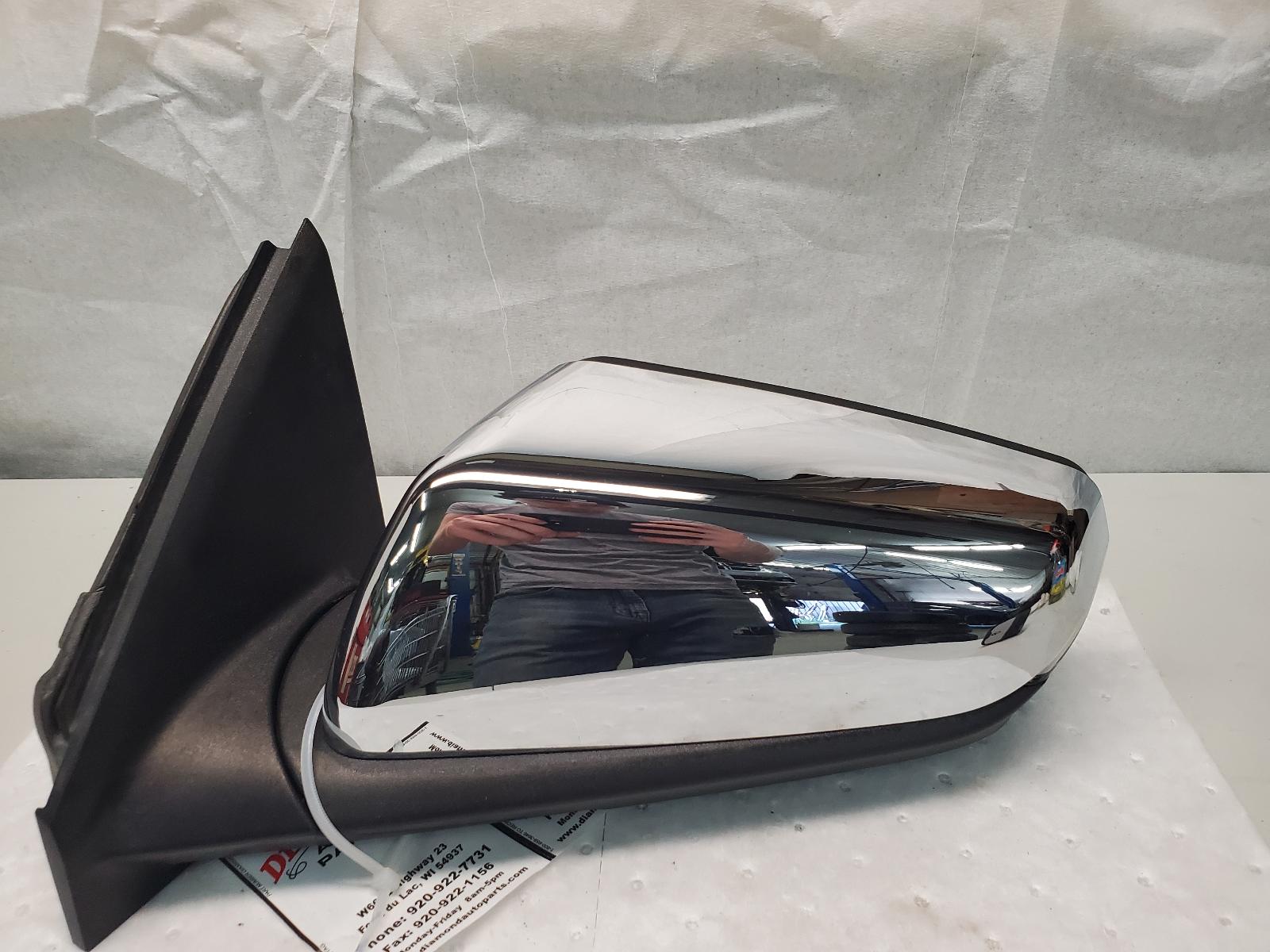 Side View Mirror for Chevrolet vehicles