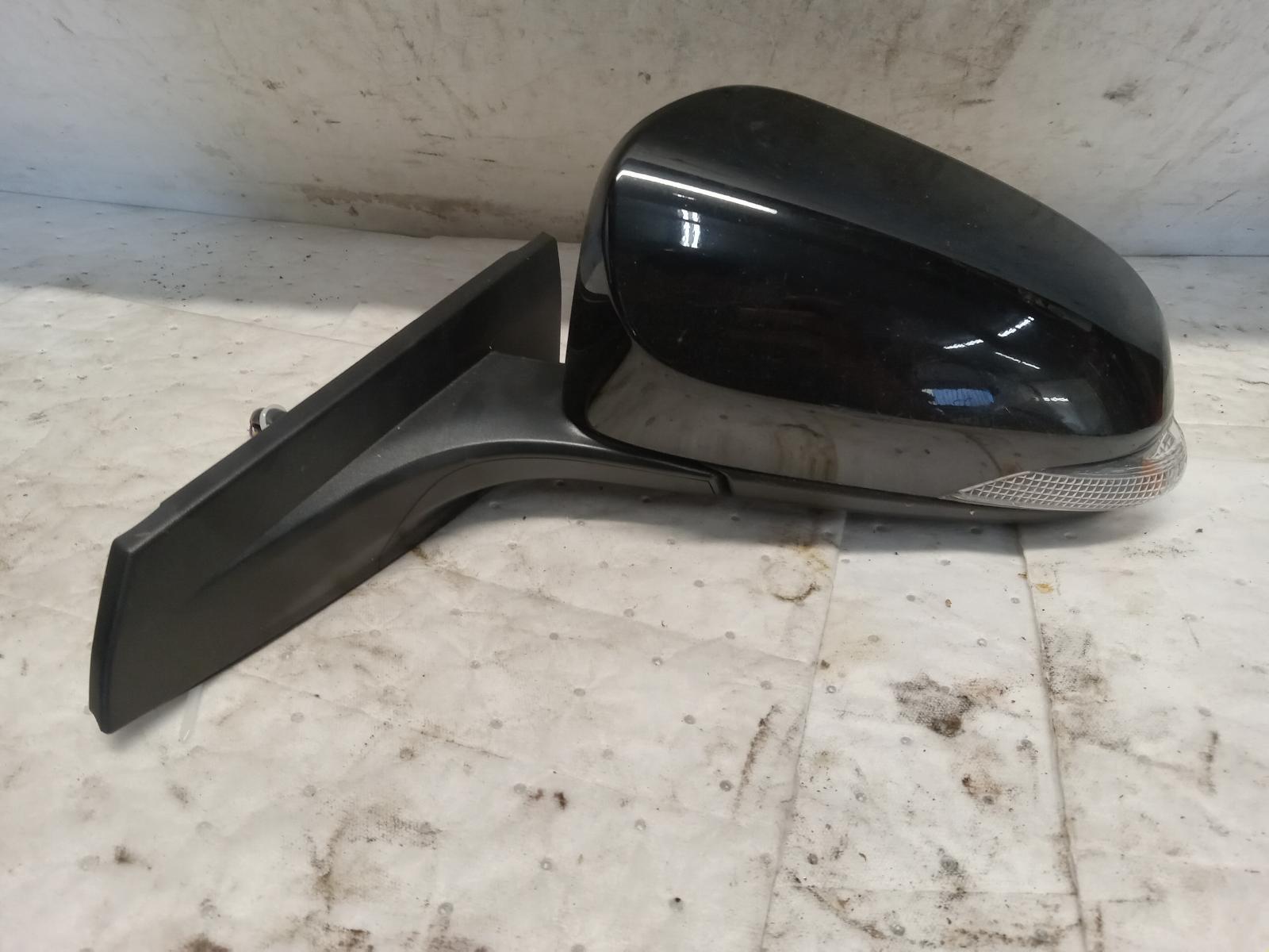 Side View Mirror for Toyota vehicles