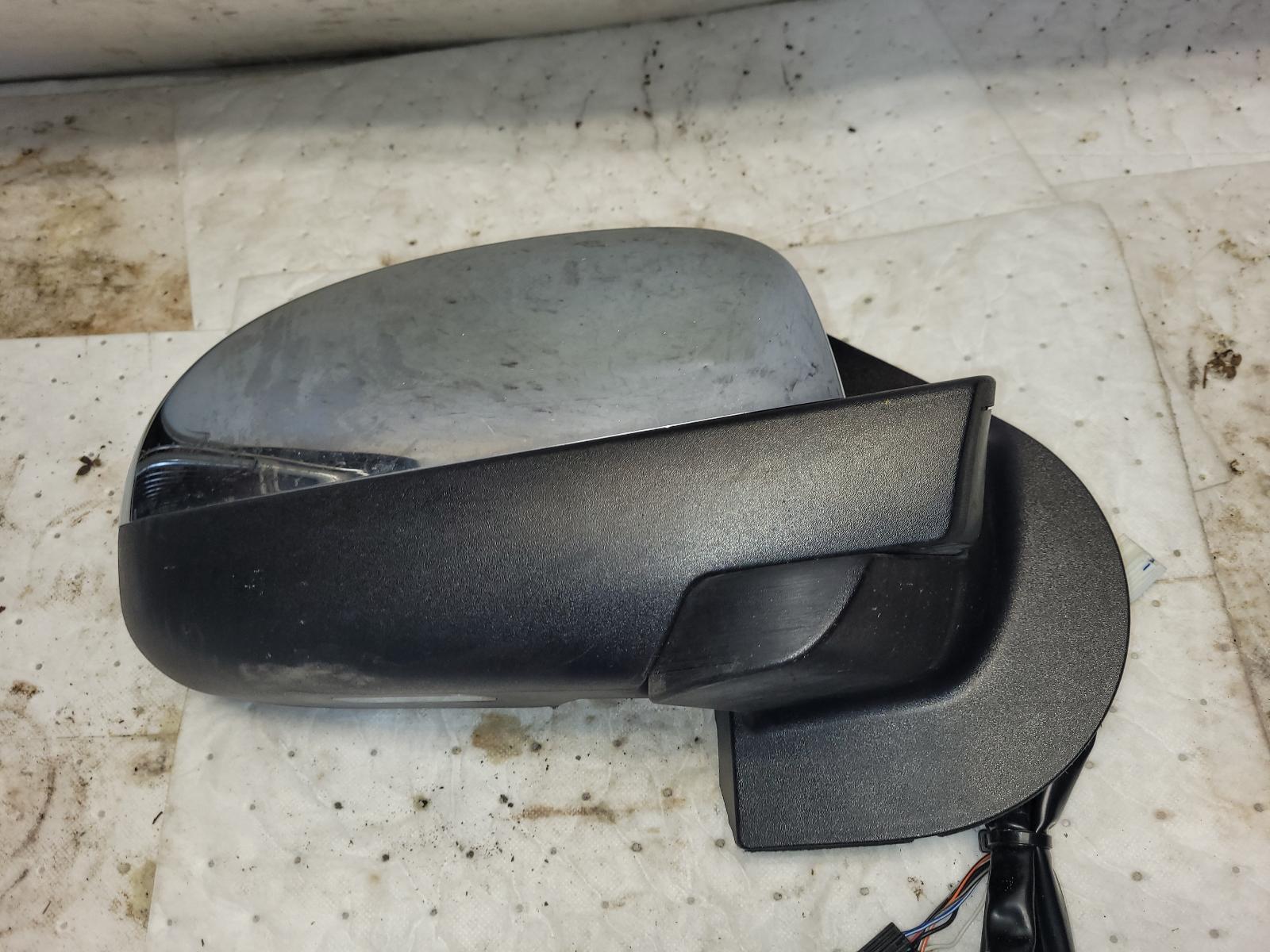 Side View Mirror for Chevrolet and GMC vehicles