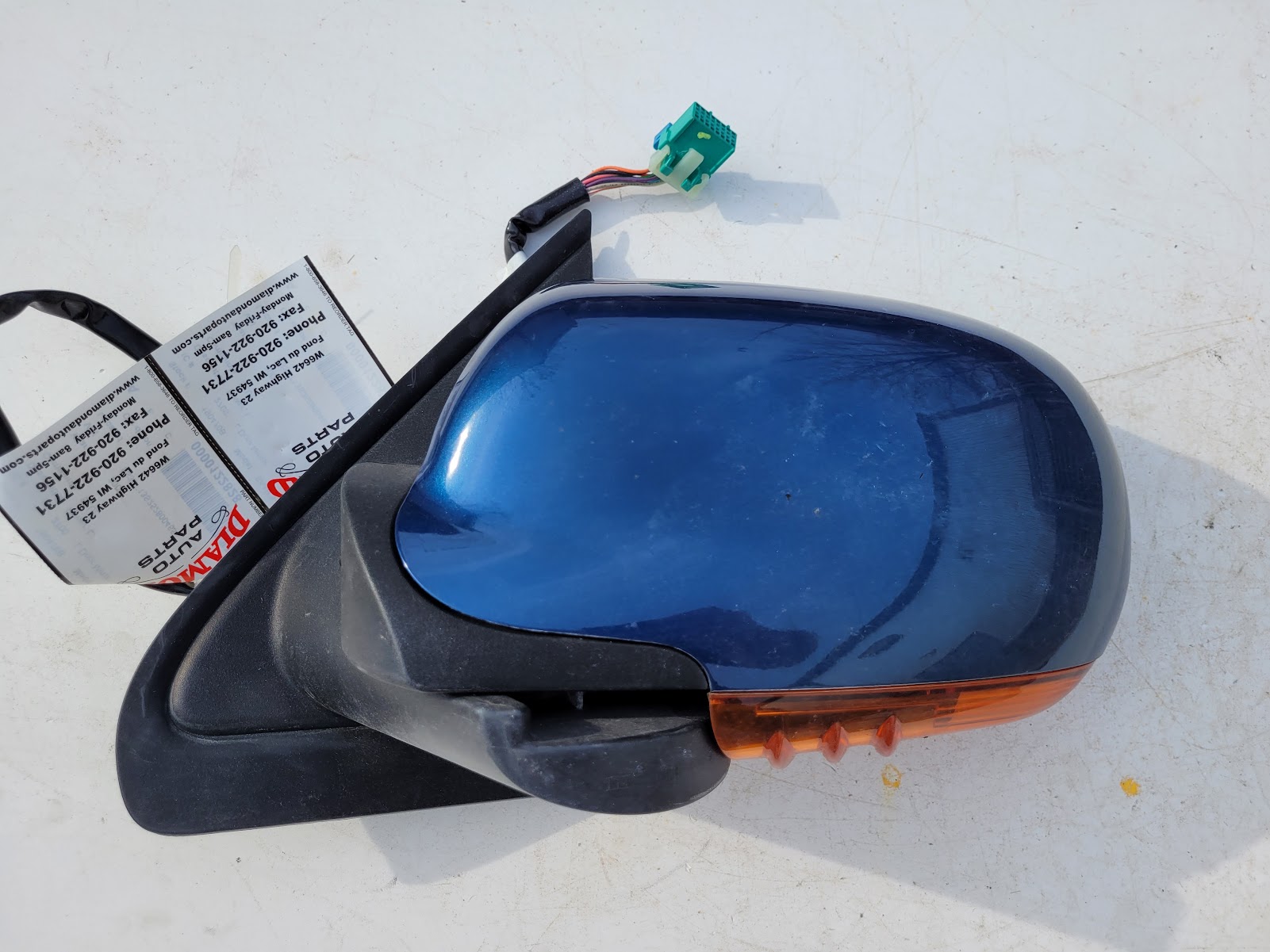 Side View Mirror for Oldsmobile, Chevrolet, GMC, Buick and Saab vehicles