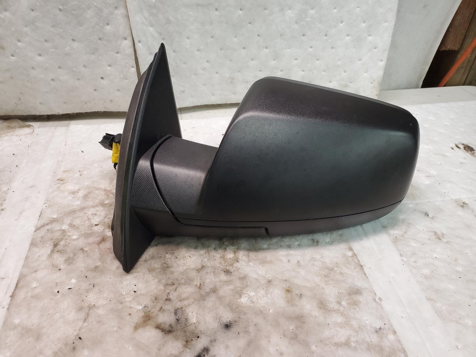 Side View Mirror for Chevrolet vehicles