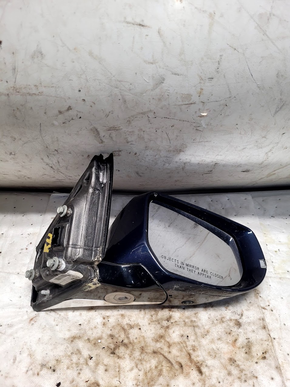 Side View Mirror for Cadillac vehicles