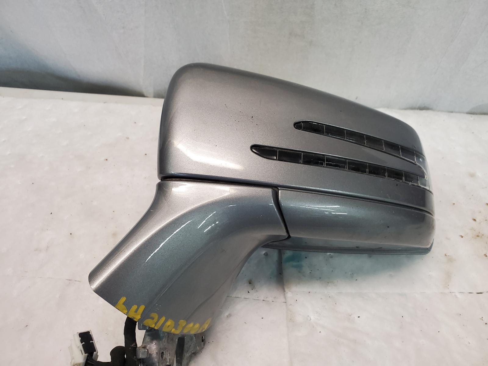 Side View Mirror for Mercedes-Benz vehicles