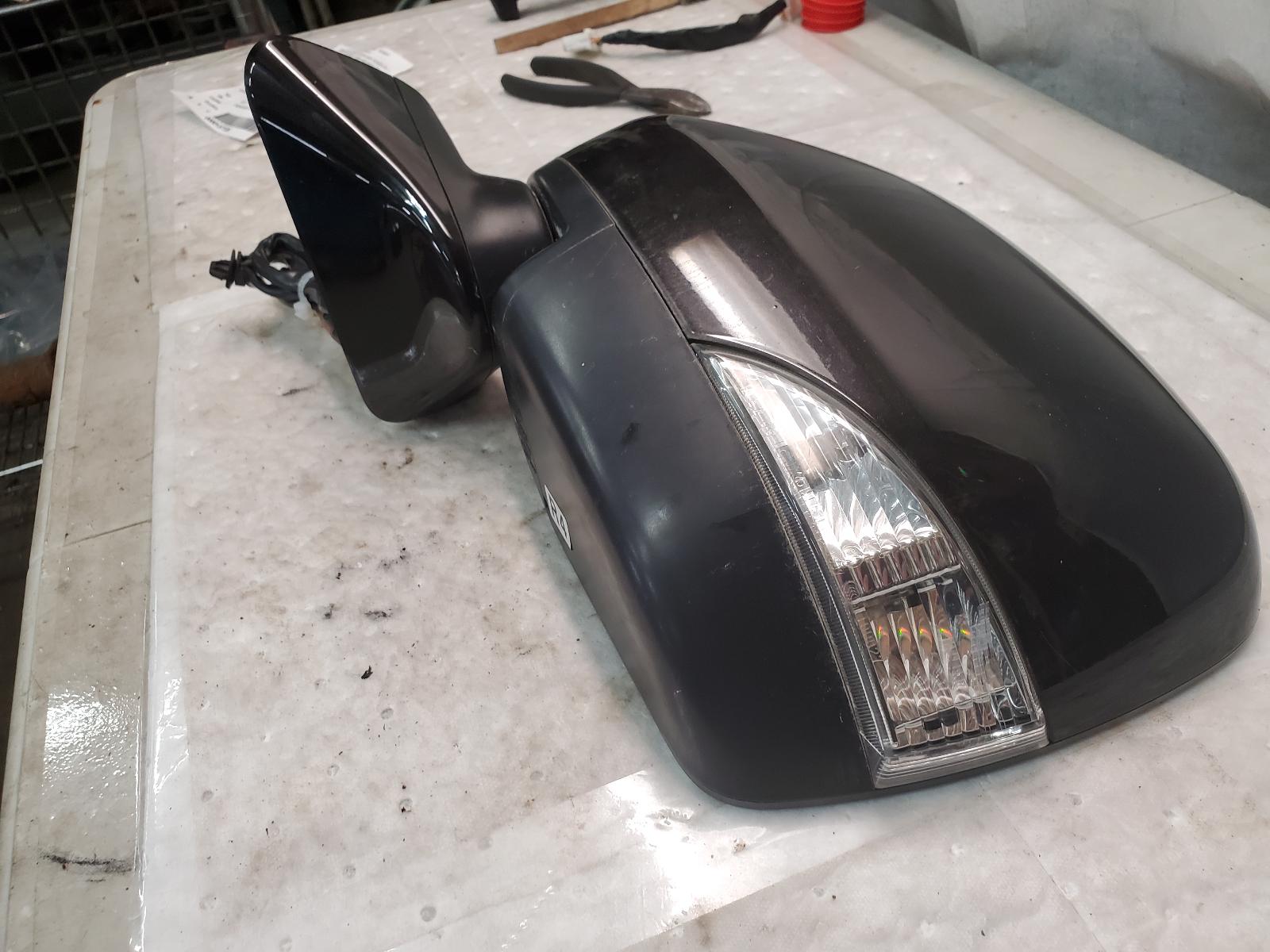 Side View Mirror for Nissan vehicles